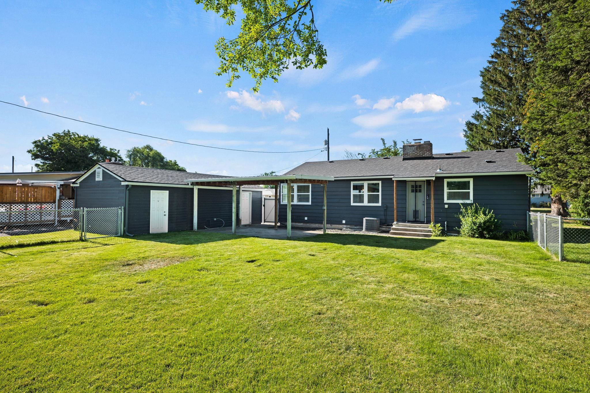 11314 E Alki Ave - Photo 25