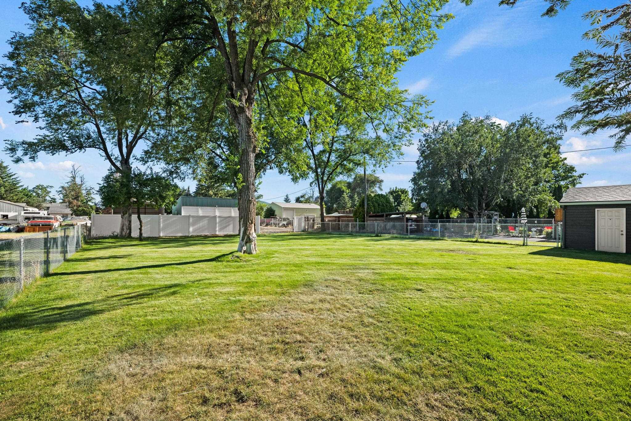 11314 E Alki Ave - Photo 28