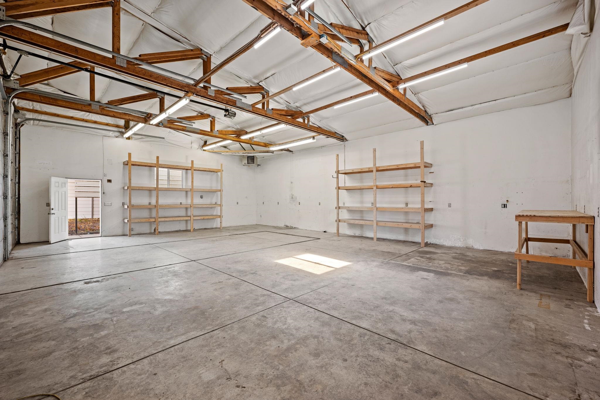 11314 E Alki Ave - Photo 33