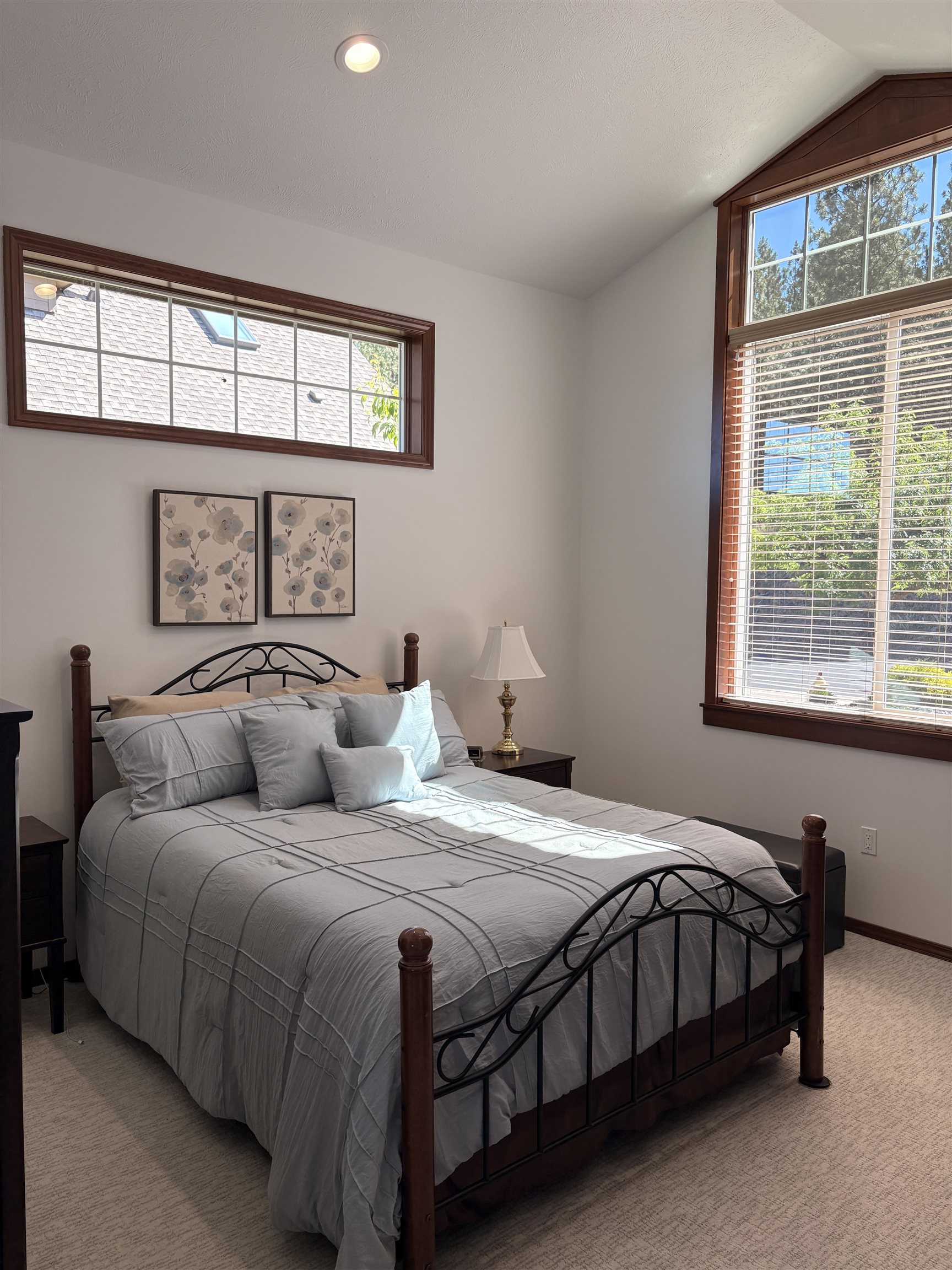 1209 N Dunbarton Oaks Ln - Photo 5