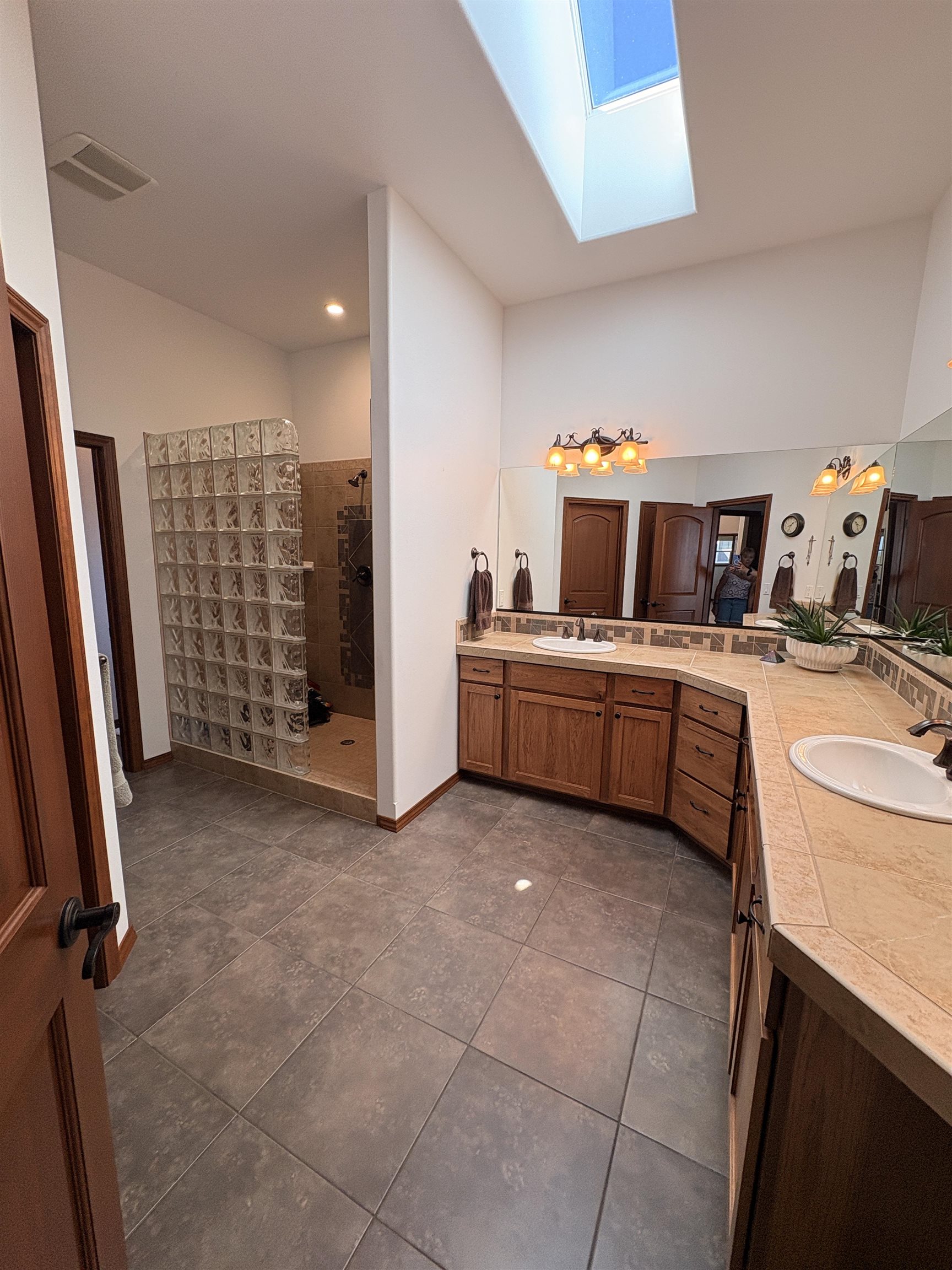 1209 N Dunbarton Oaks Ln - Photo 9