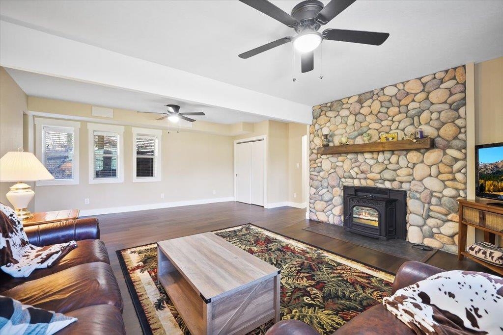 1420 E GRACE St - Photo 27