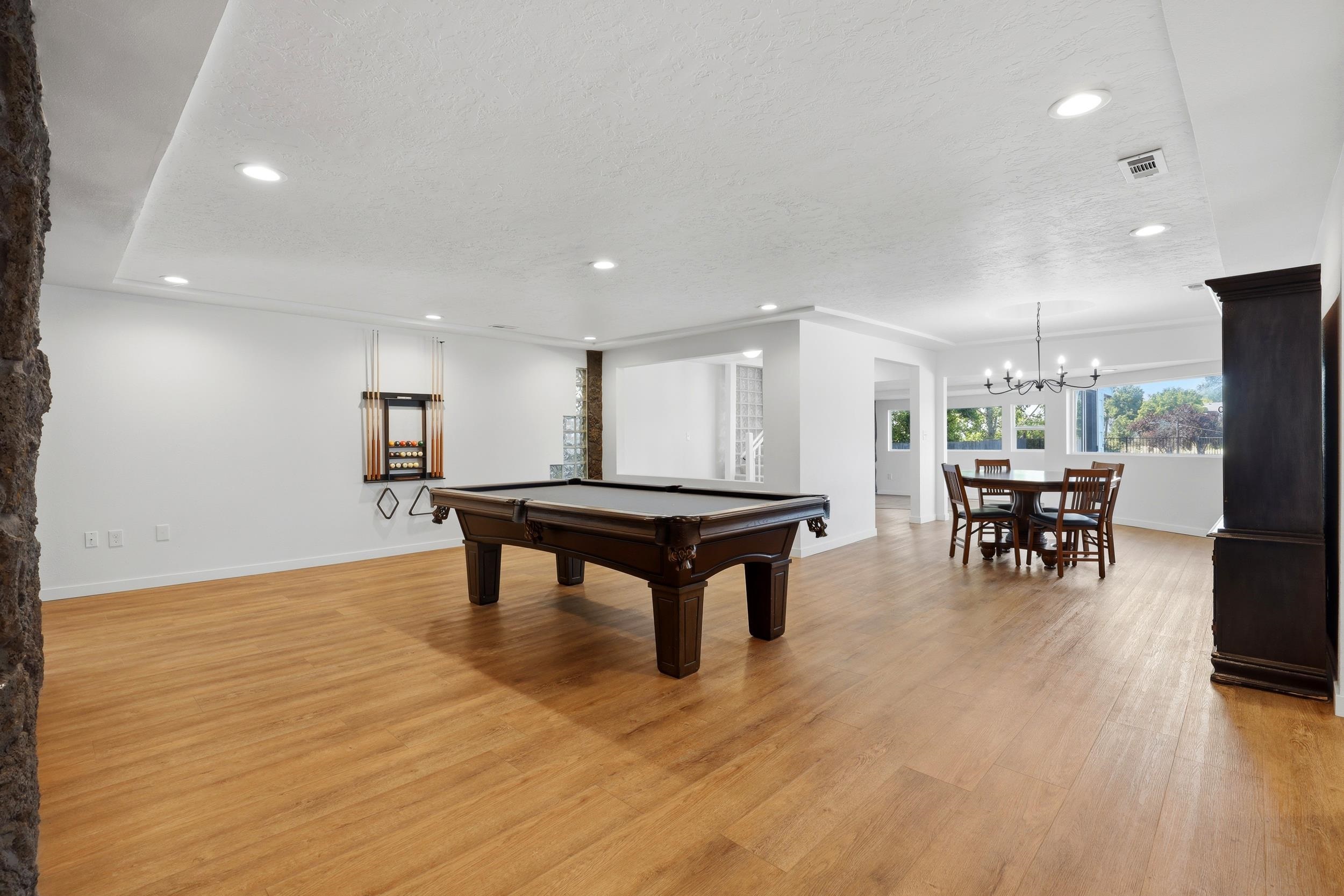 1627 W Courtland Ave - Photo 16