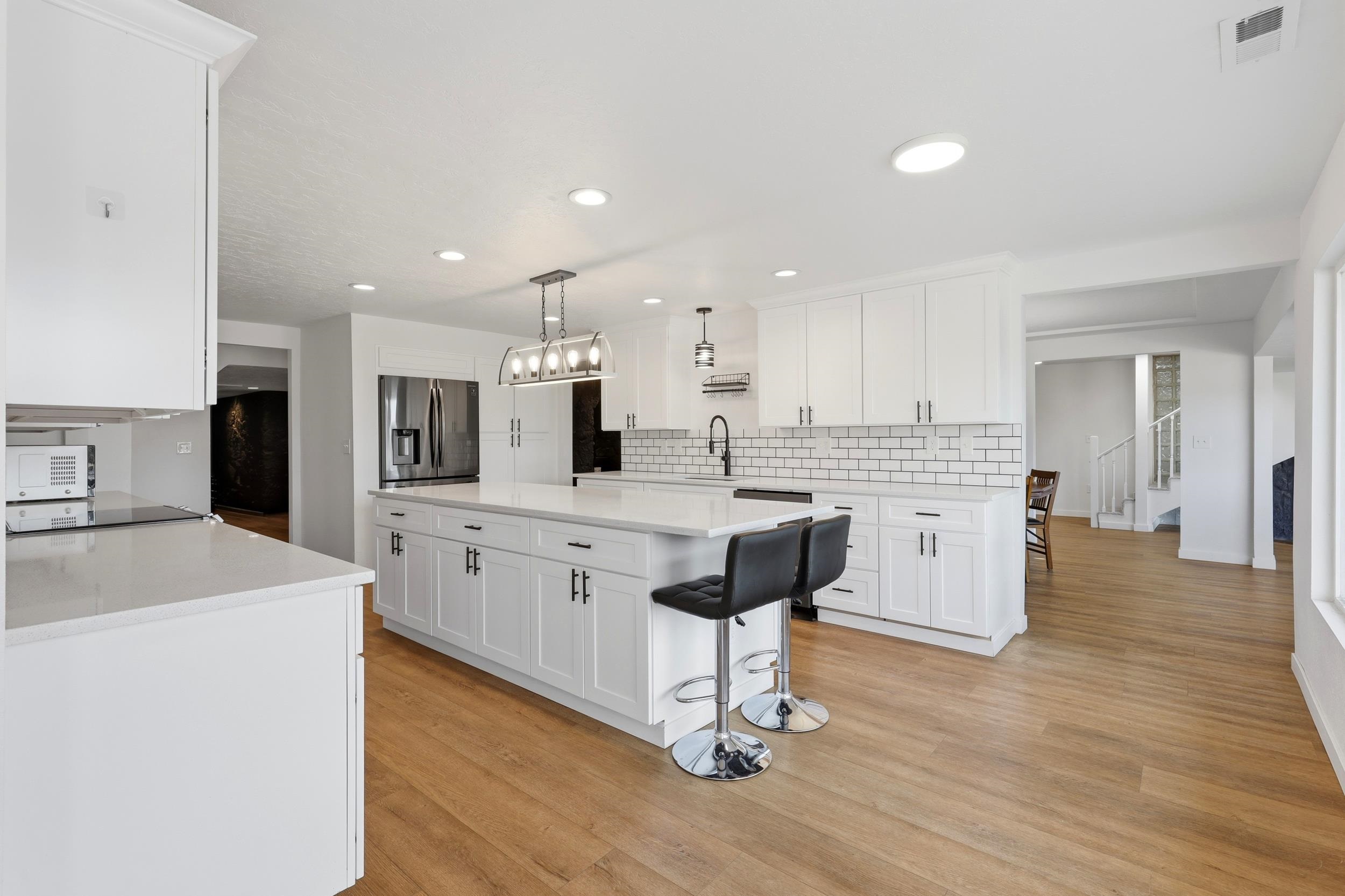 1627 W Courtland Ave - Photo 19