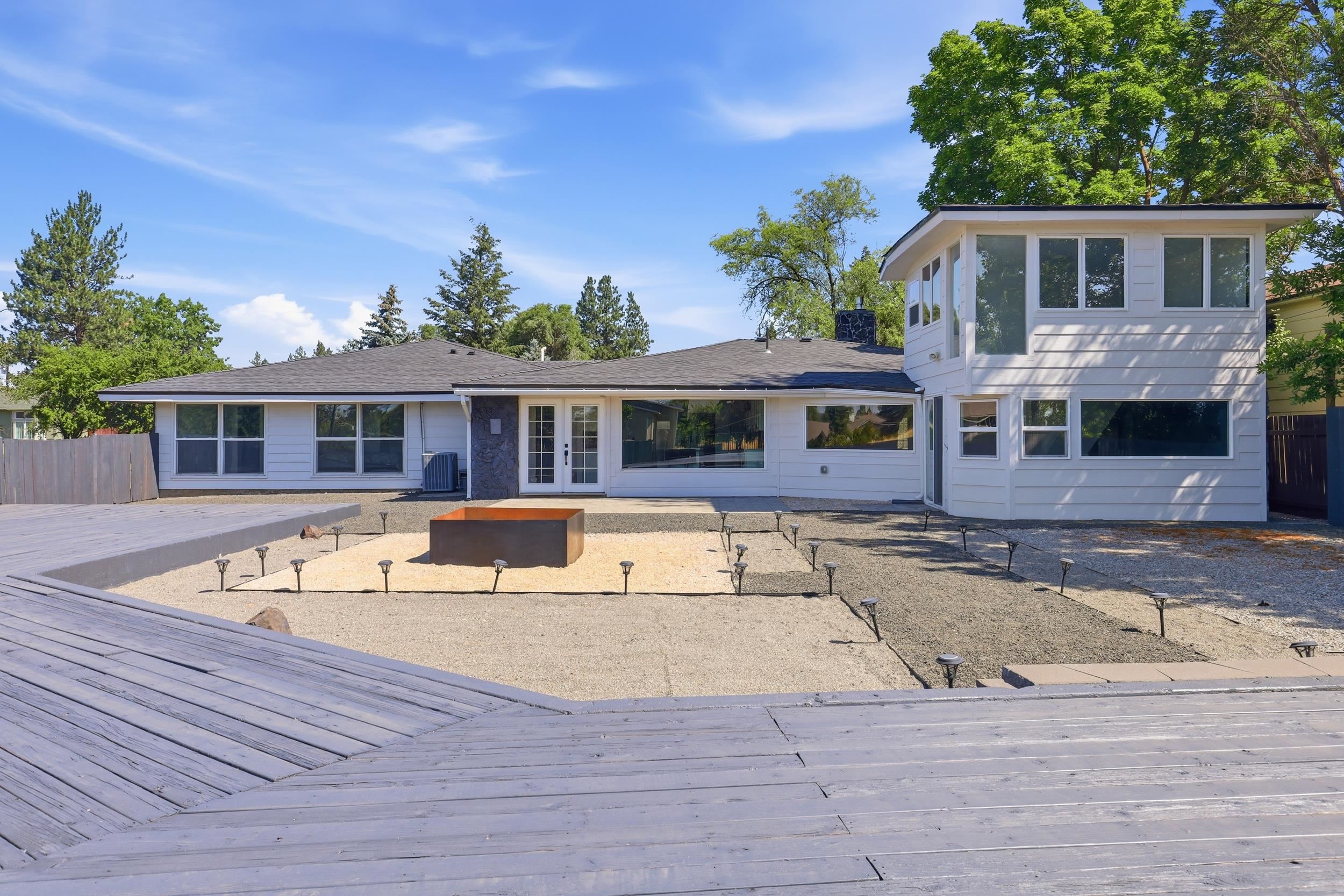 1627 W Courtland Ave - Photo 39