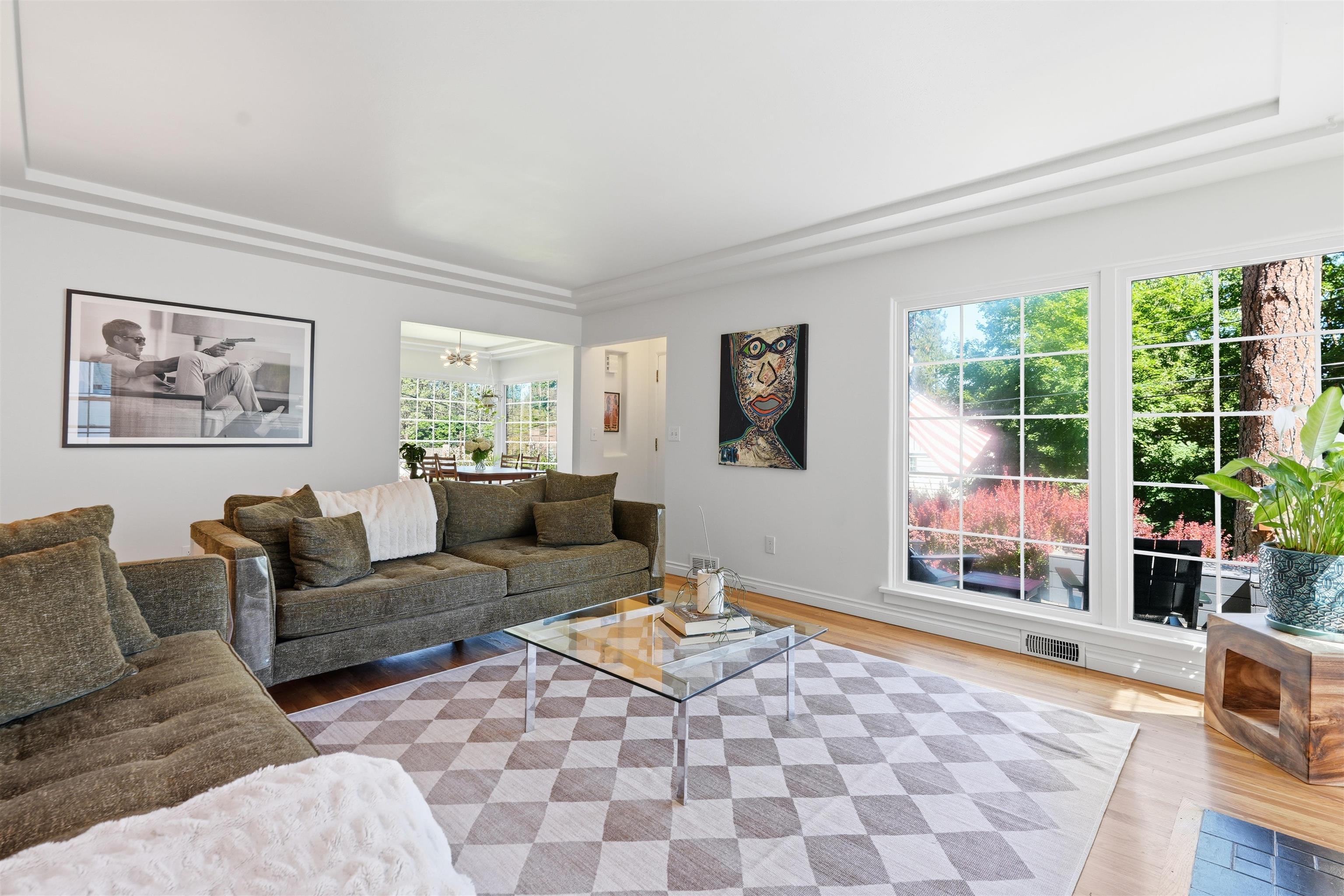 1224 E 19th Ave - Photo 4