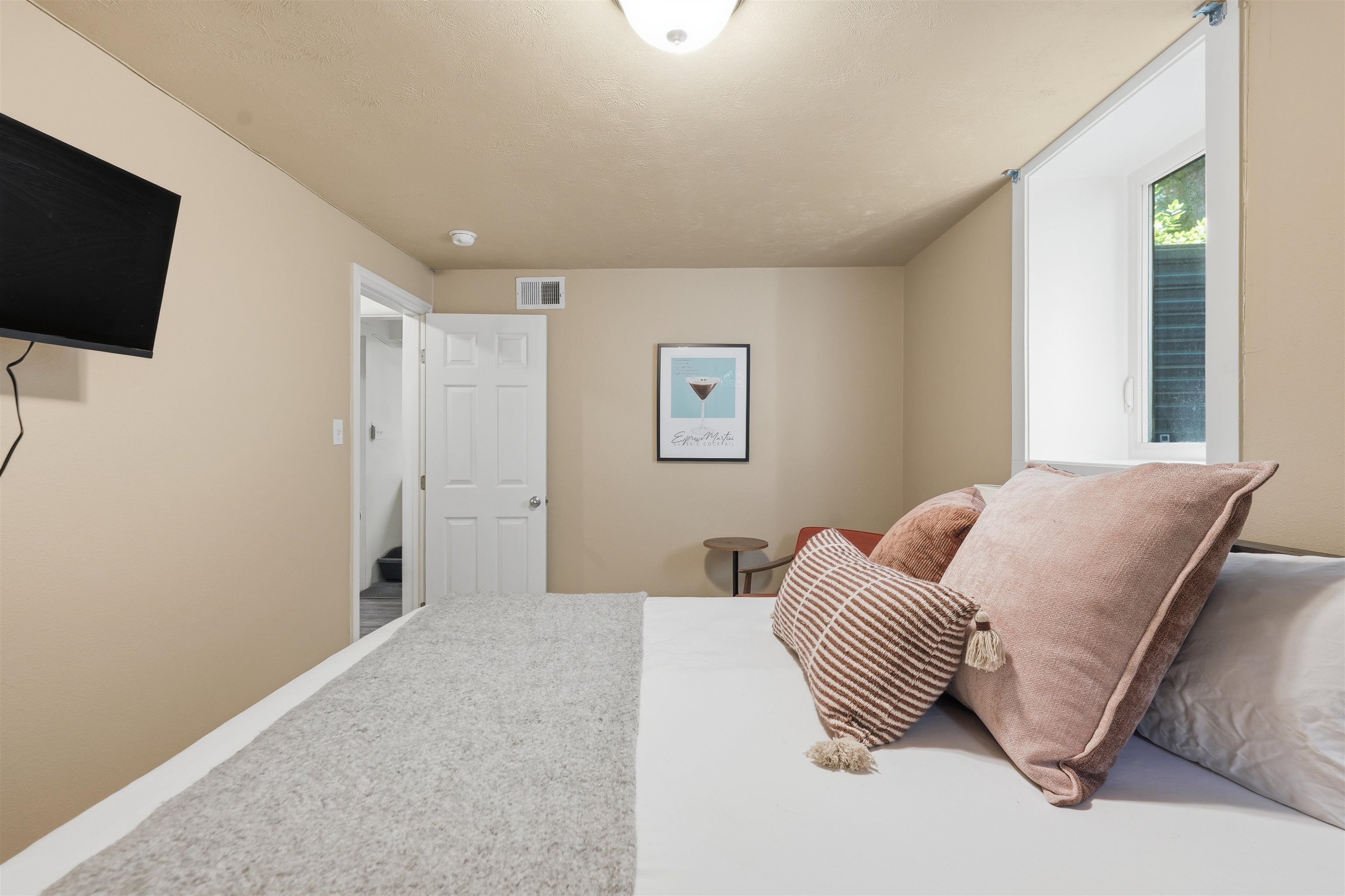 1224 E 19th Ave - Photo 19