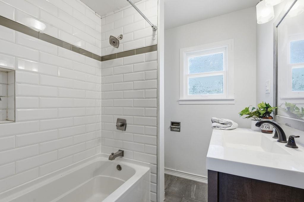 3112 W Walton Ave - Photo 20
