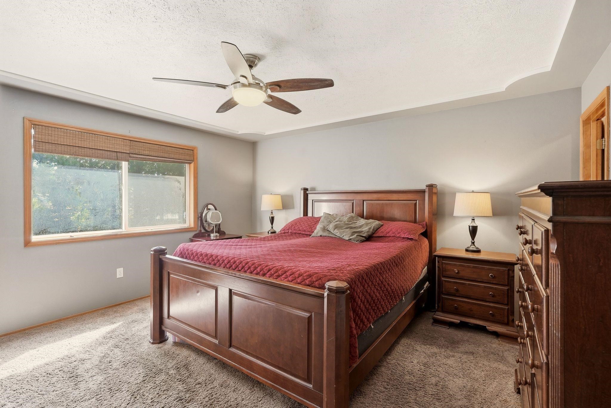 4417 E Woodglen Rd - Photo 22
