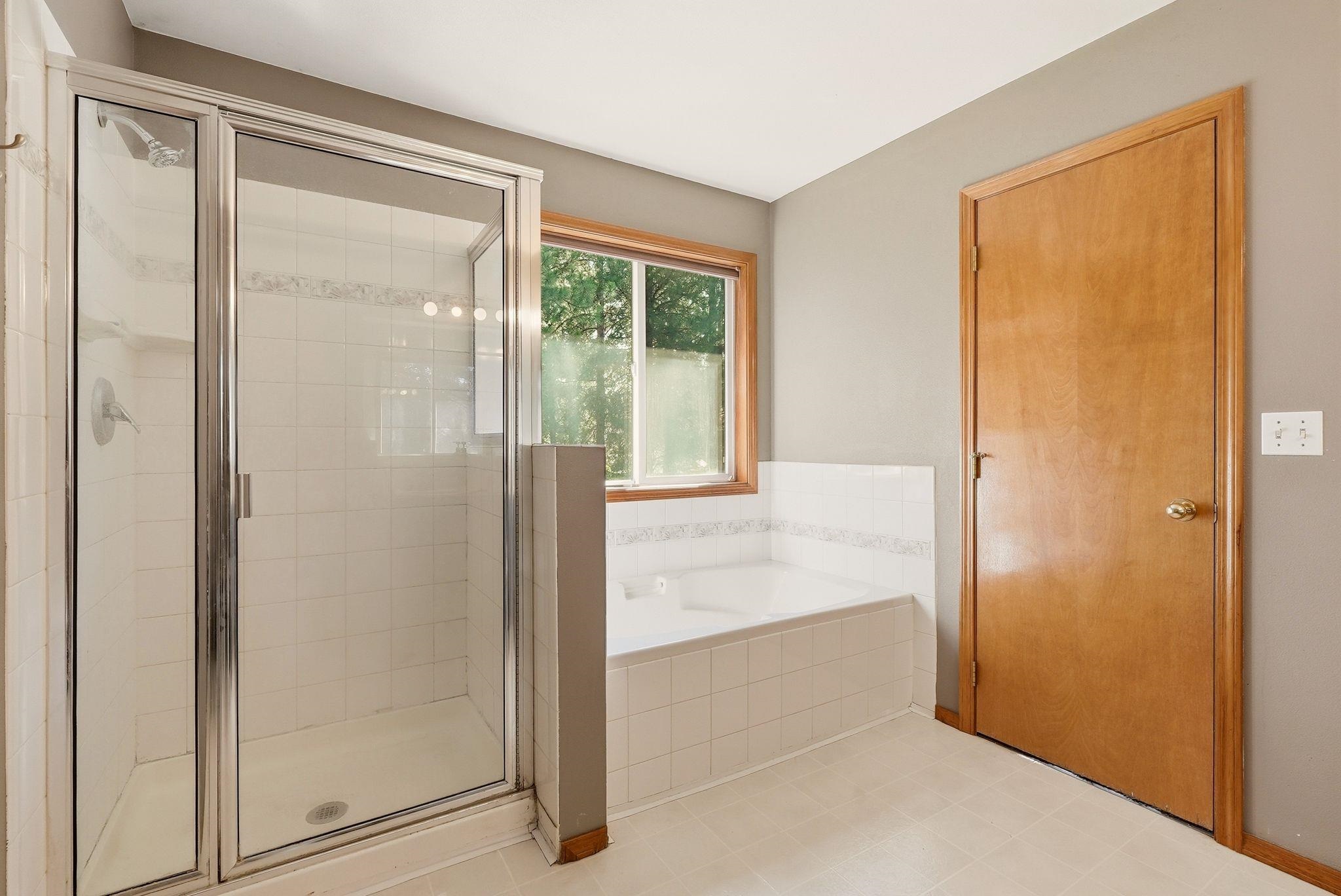 4417 E Woodglen Rd - Photo 25
