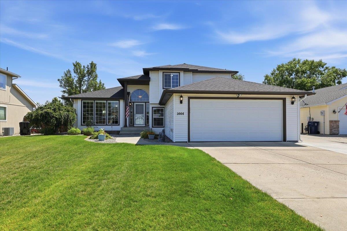 1444 E Weile Ct - Photo 1