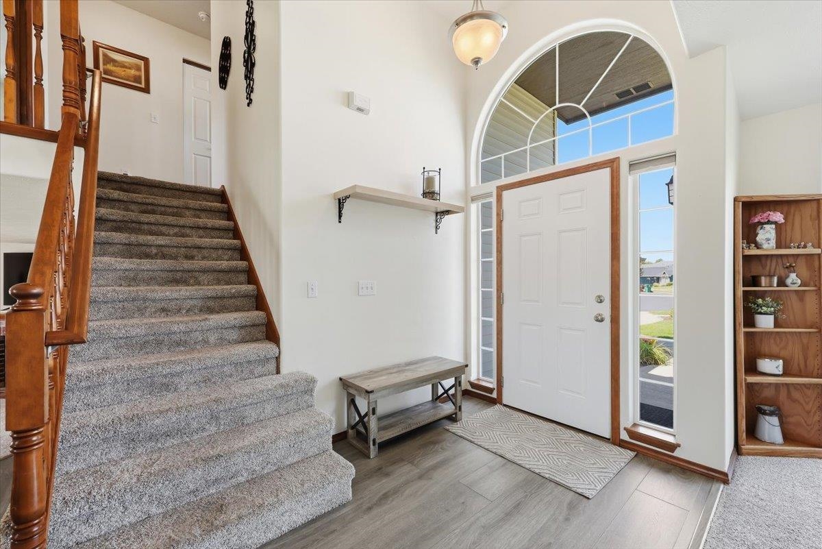 1444 E Weile Ct - Photo 4