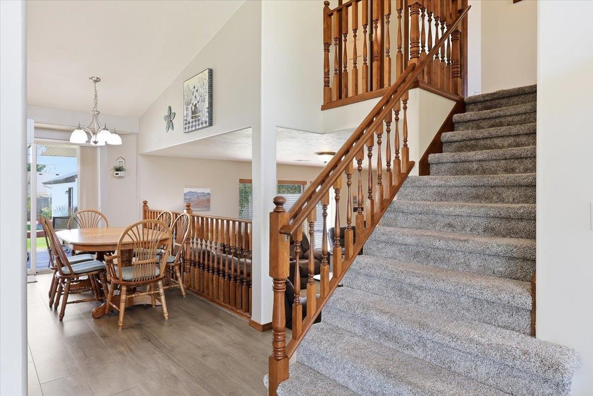 1444 E Weile Ct - Photo 5