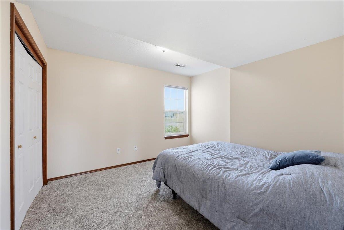 1444 E Weile Ct - Photo 15