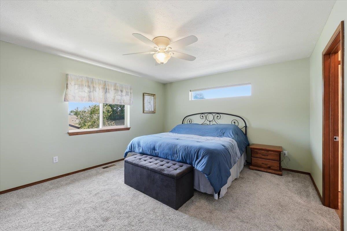 1444 E Weile Ct - Photo 18