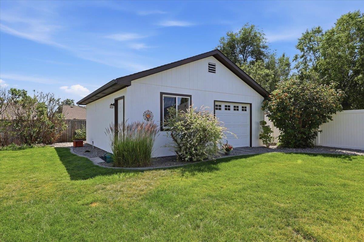 1444 E Weile Ct - Photo 30