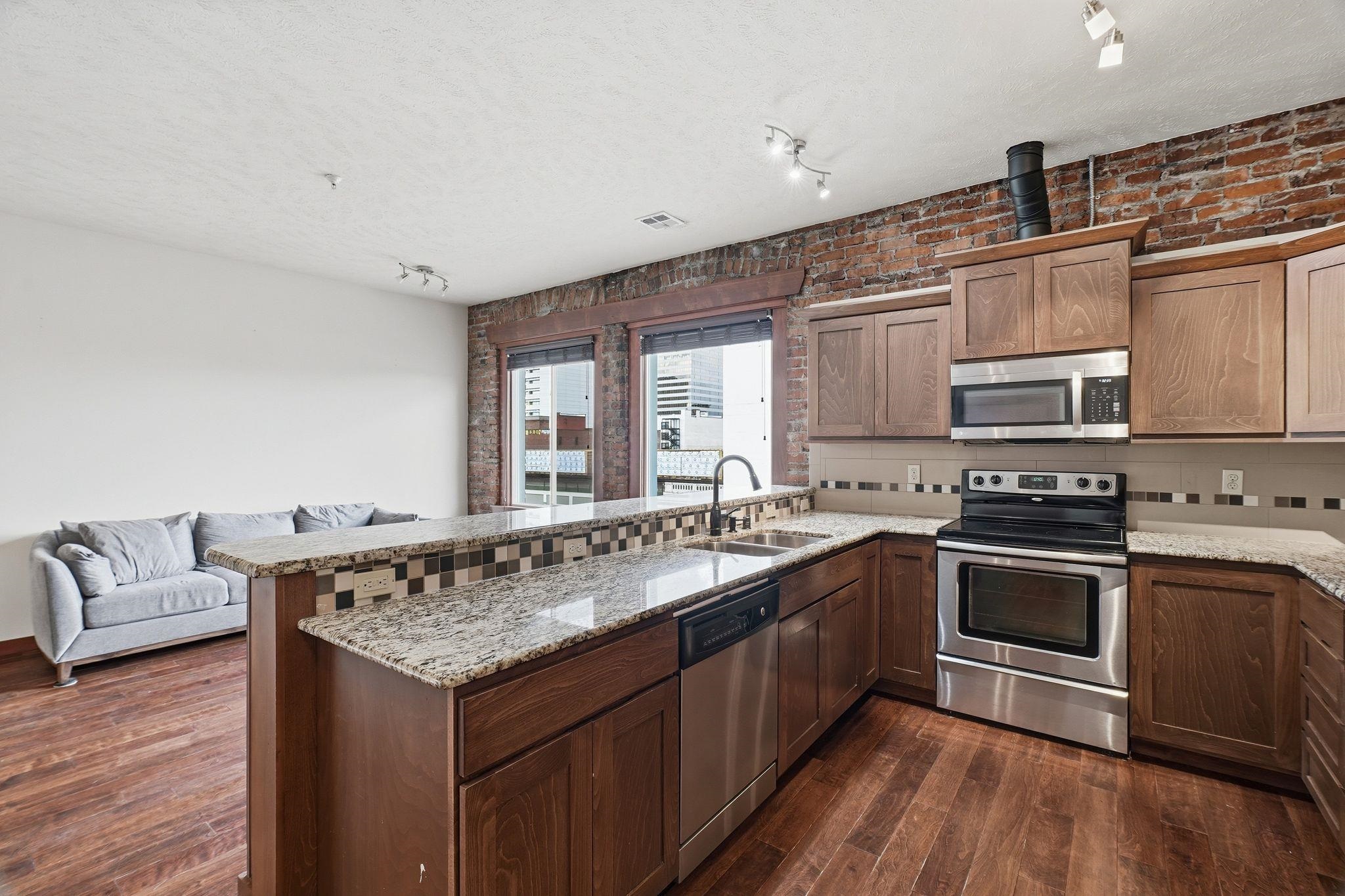 169 S Stevens St - Photo 14