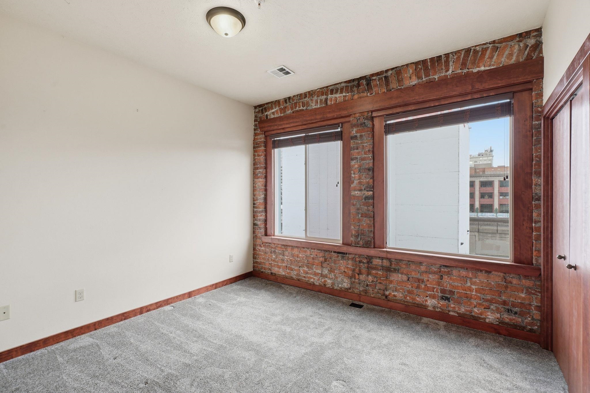 169 S Stevens St - Photo 22