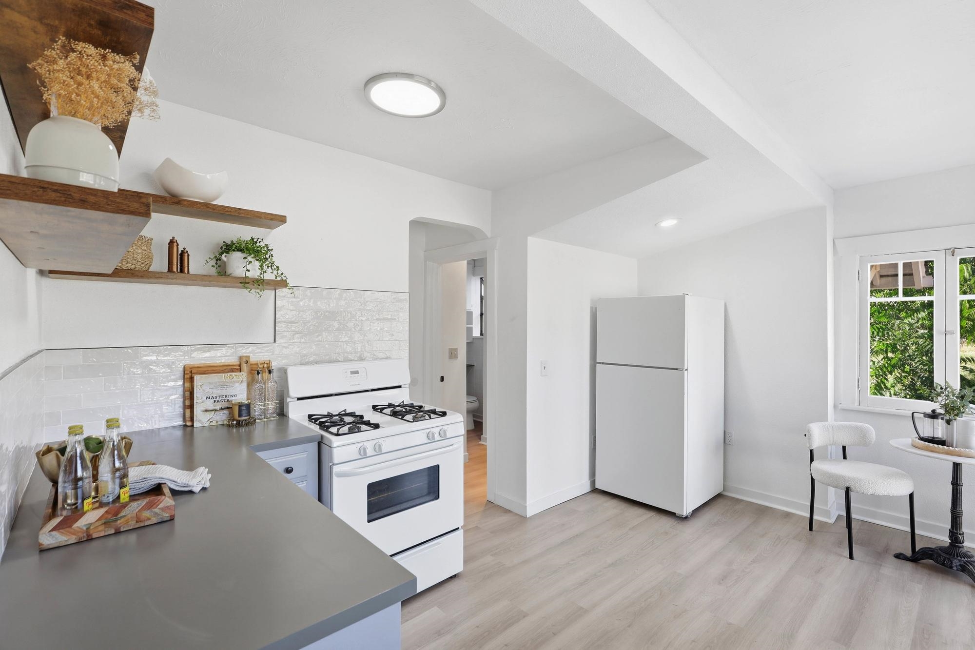 3402 W Kiernan Ave - Photo 9
