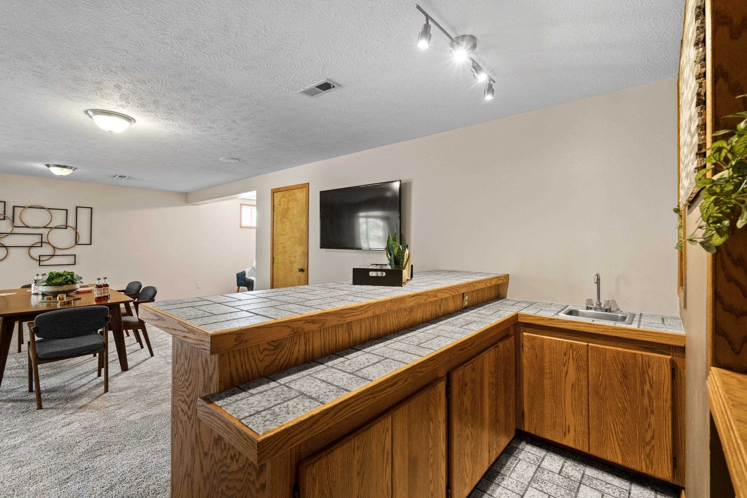 8027 E Elde Dr - Photo 33