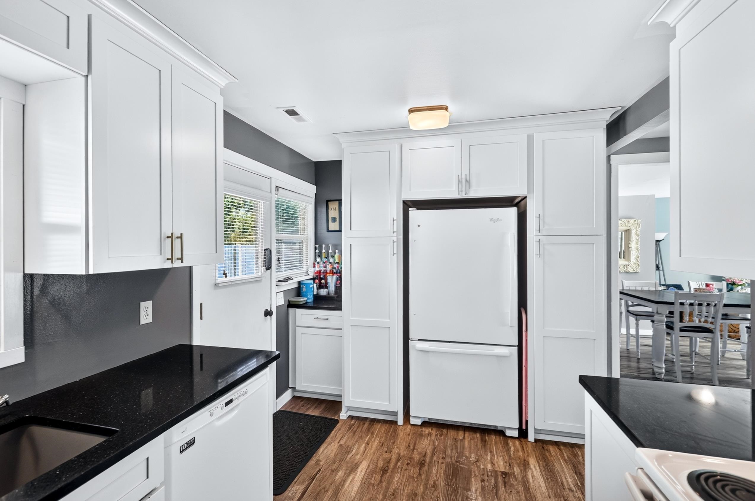 1407 N Park Rd - Photo 12