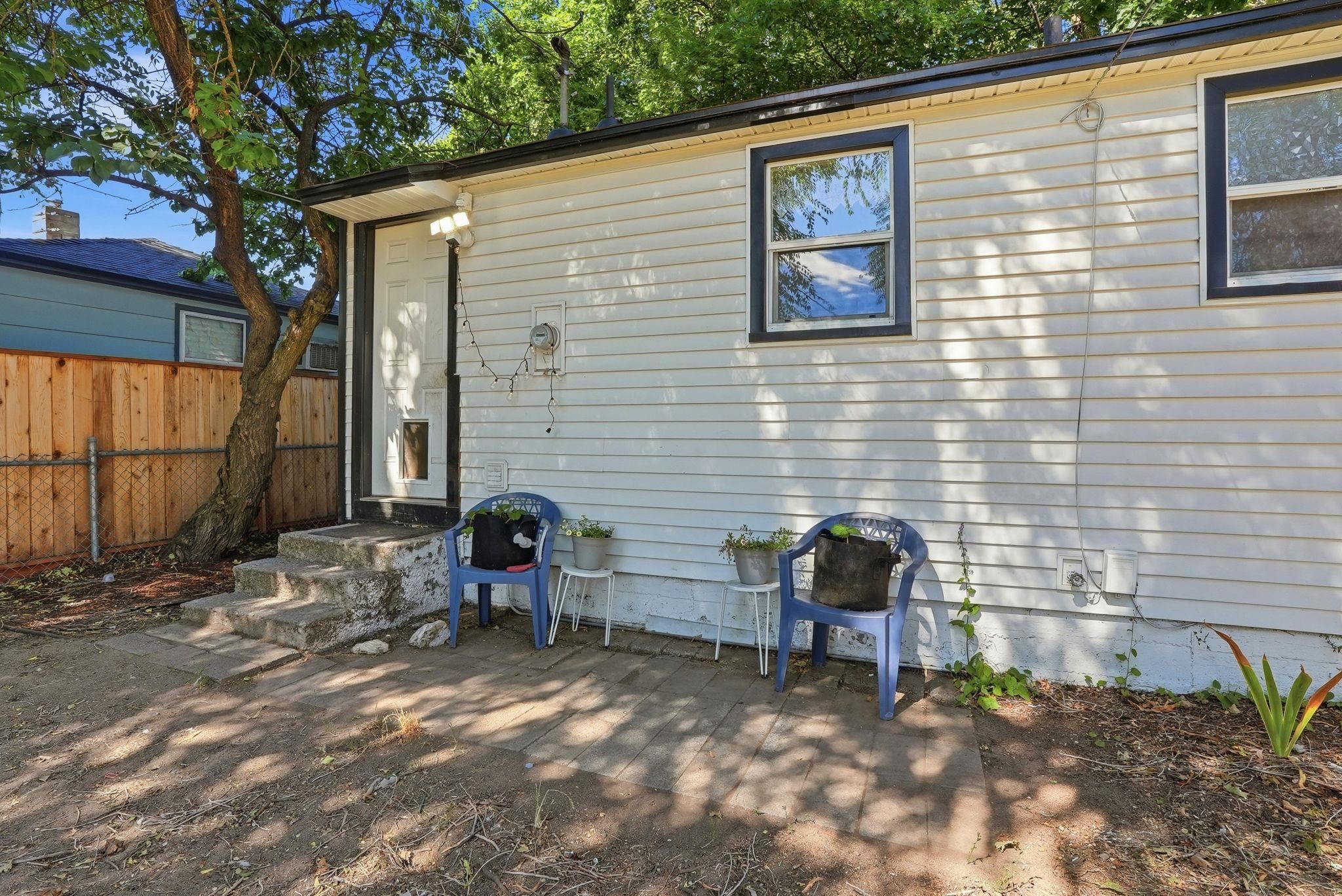 6202 N Astor St - Photo 19