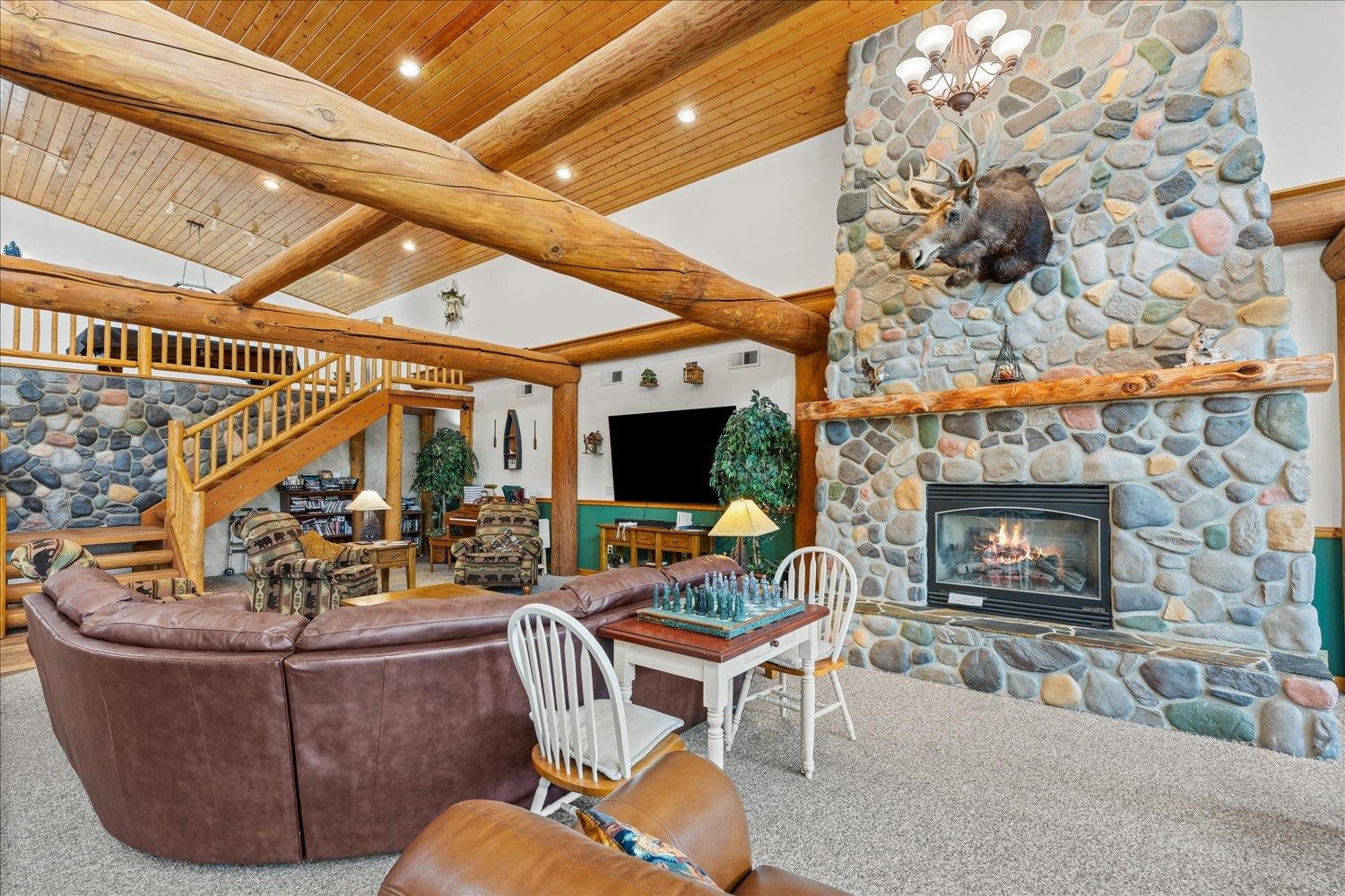 455 Guinevere Dr - Photo 46