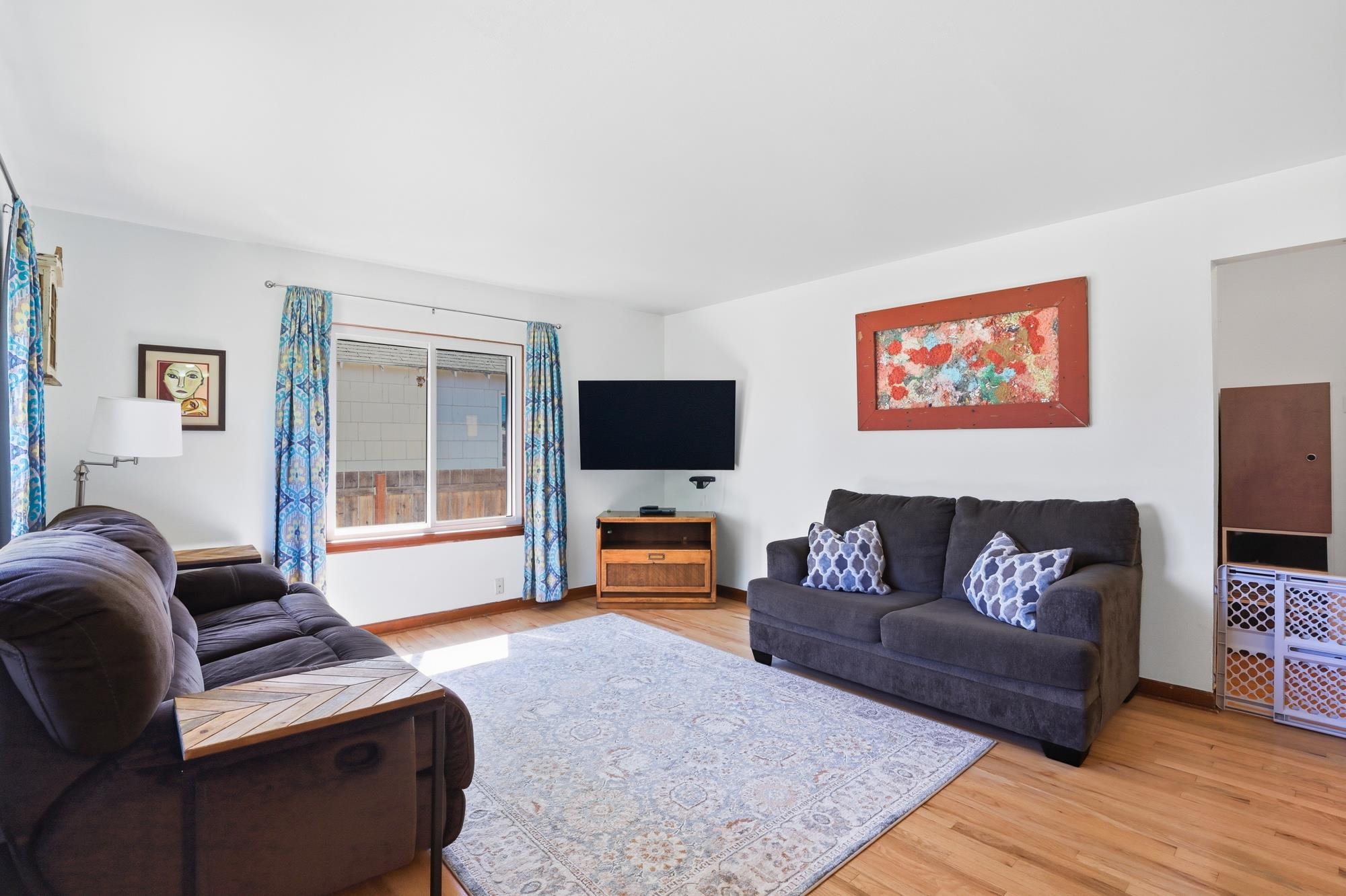 2308 E Sinto Ave - Photo 3