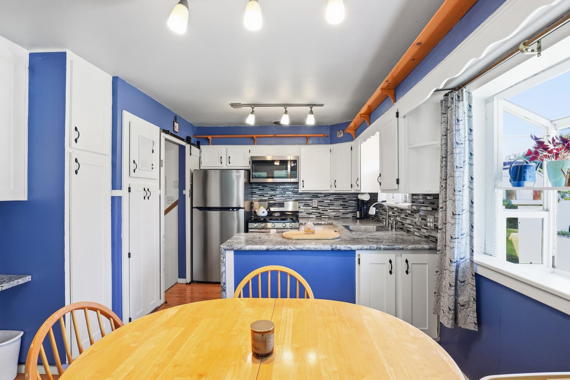2308 E Sinto Ave - Photo 6