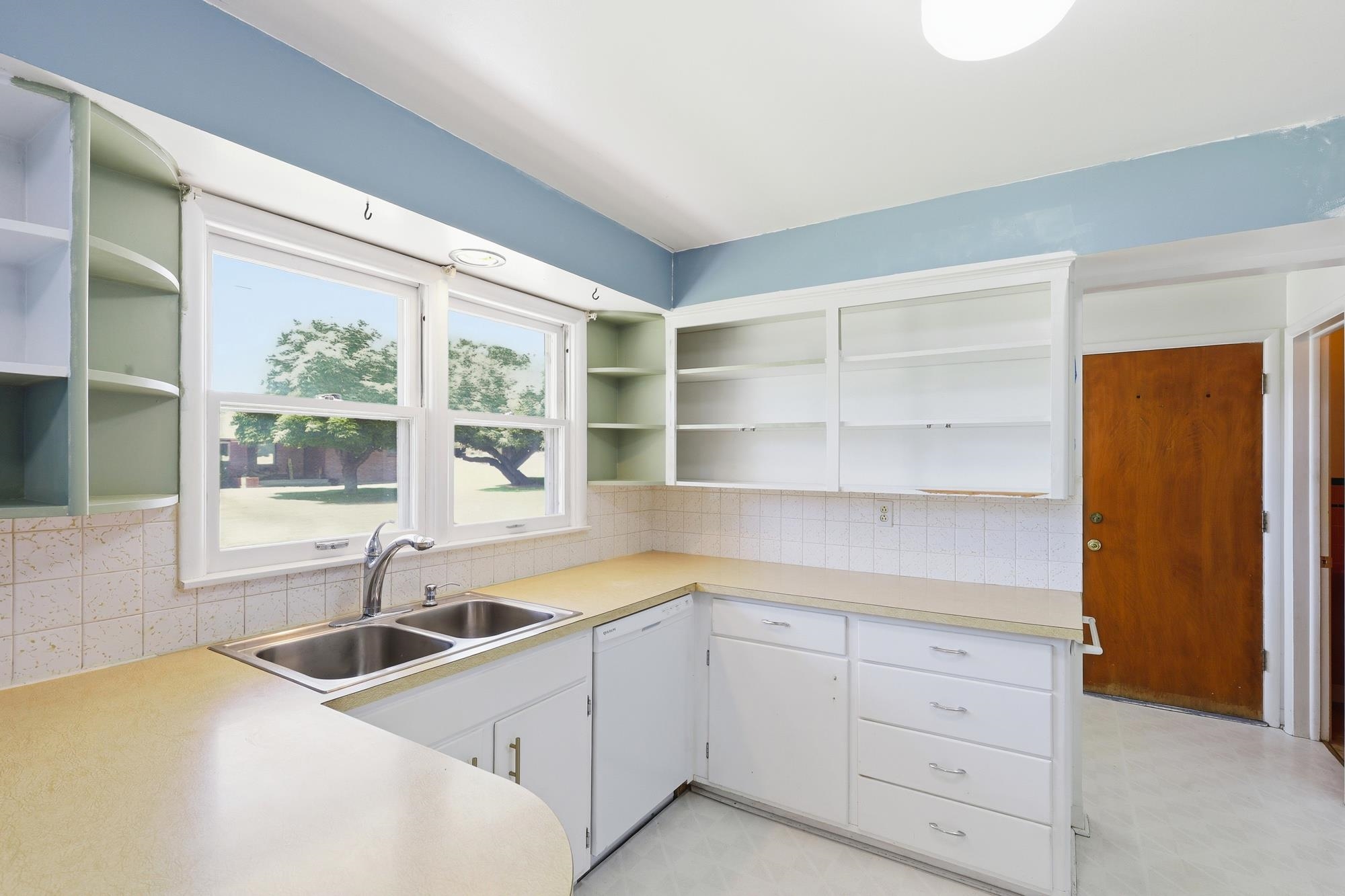 710 N Best Rd - Photo 10