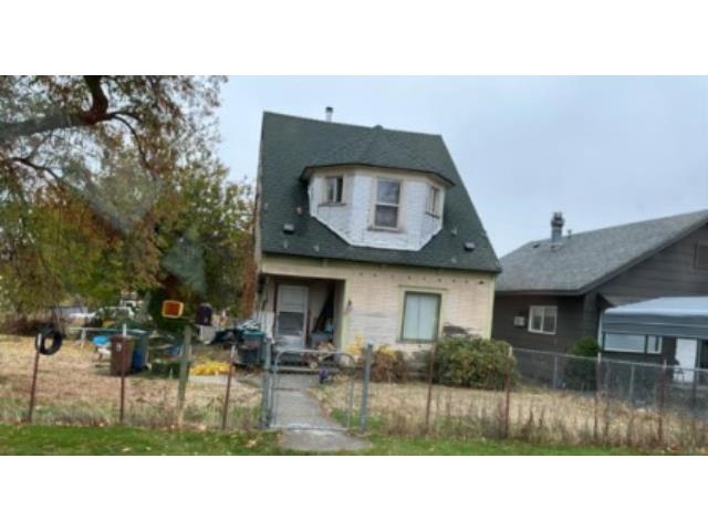 46 & 54 E Courtland Ave