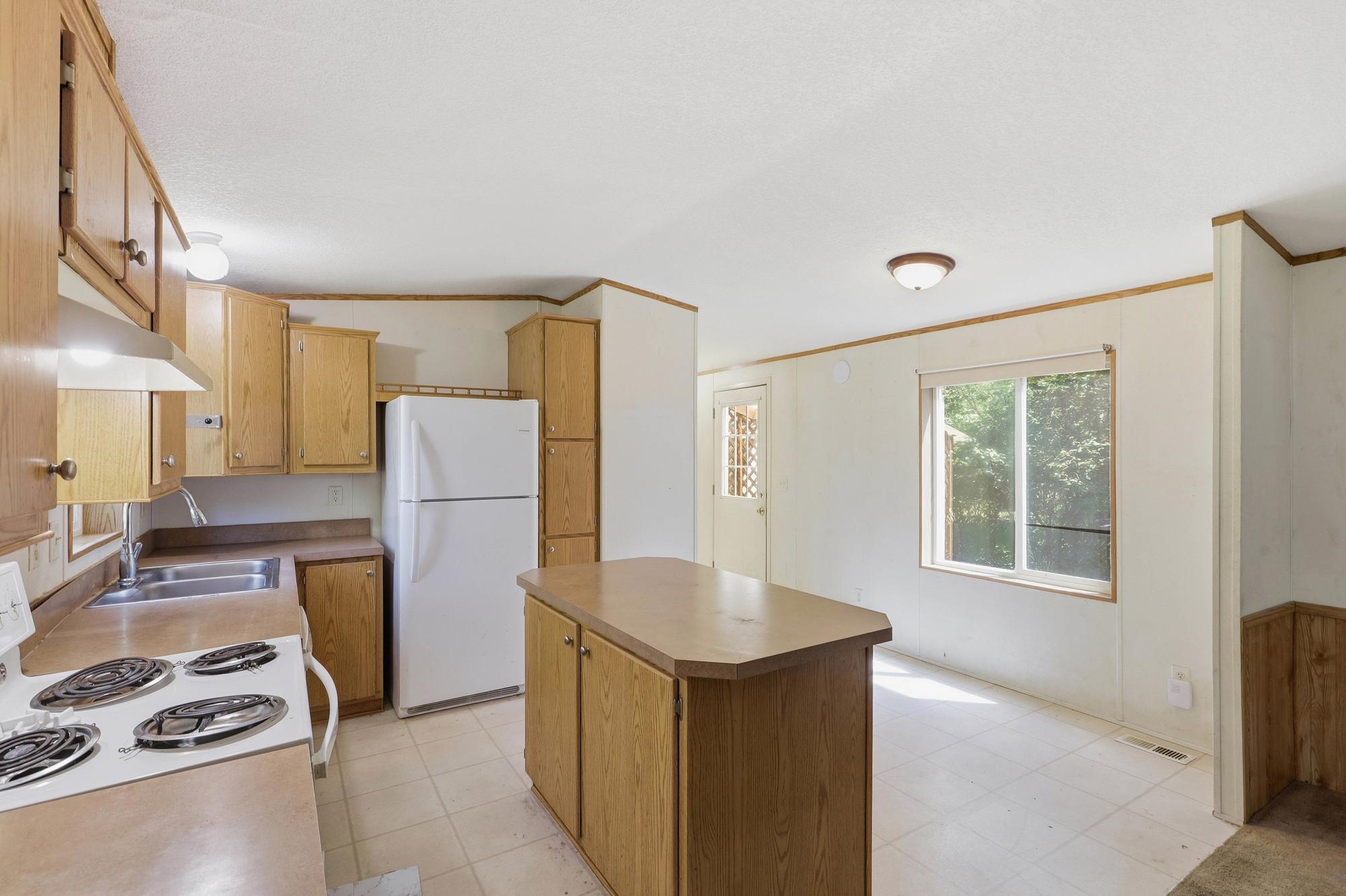 8900 S Mullen Hill Rd - Photo 9