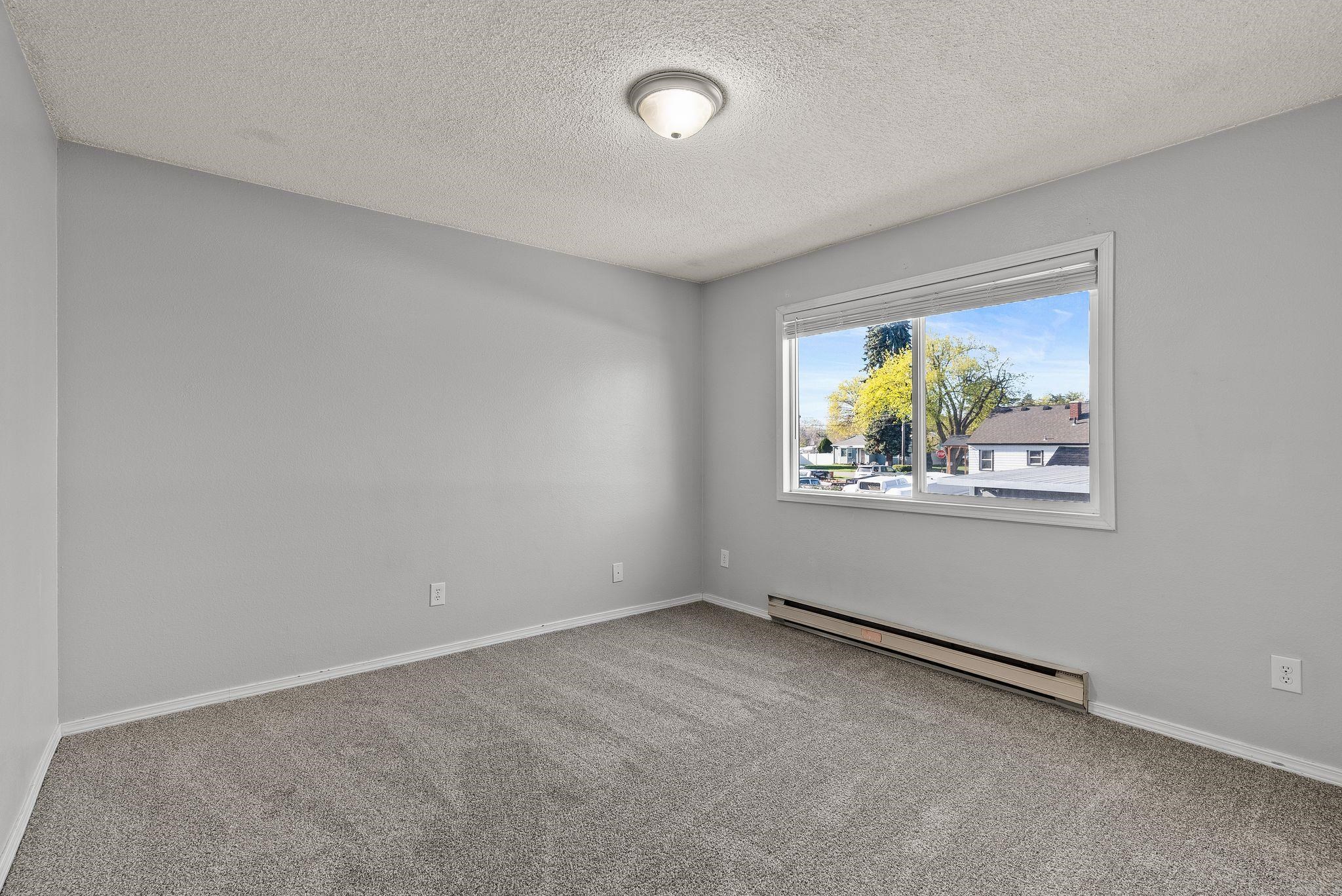 310 N Raymond Dr - Photo 14