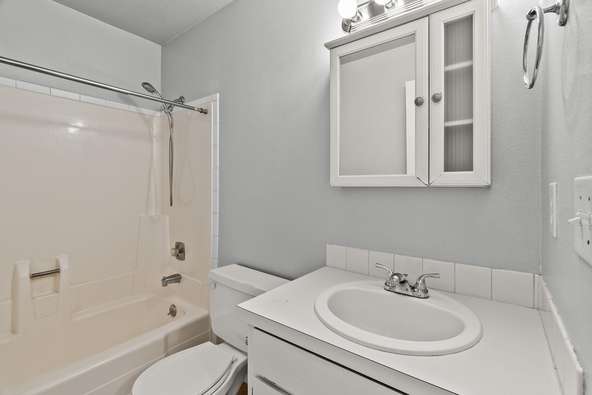 310 N Raymond Dr - Photo 17