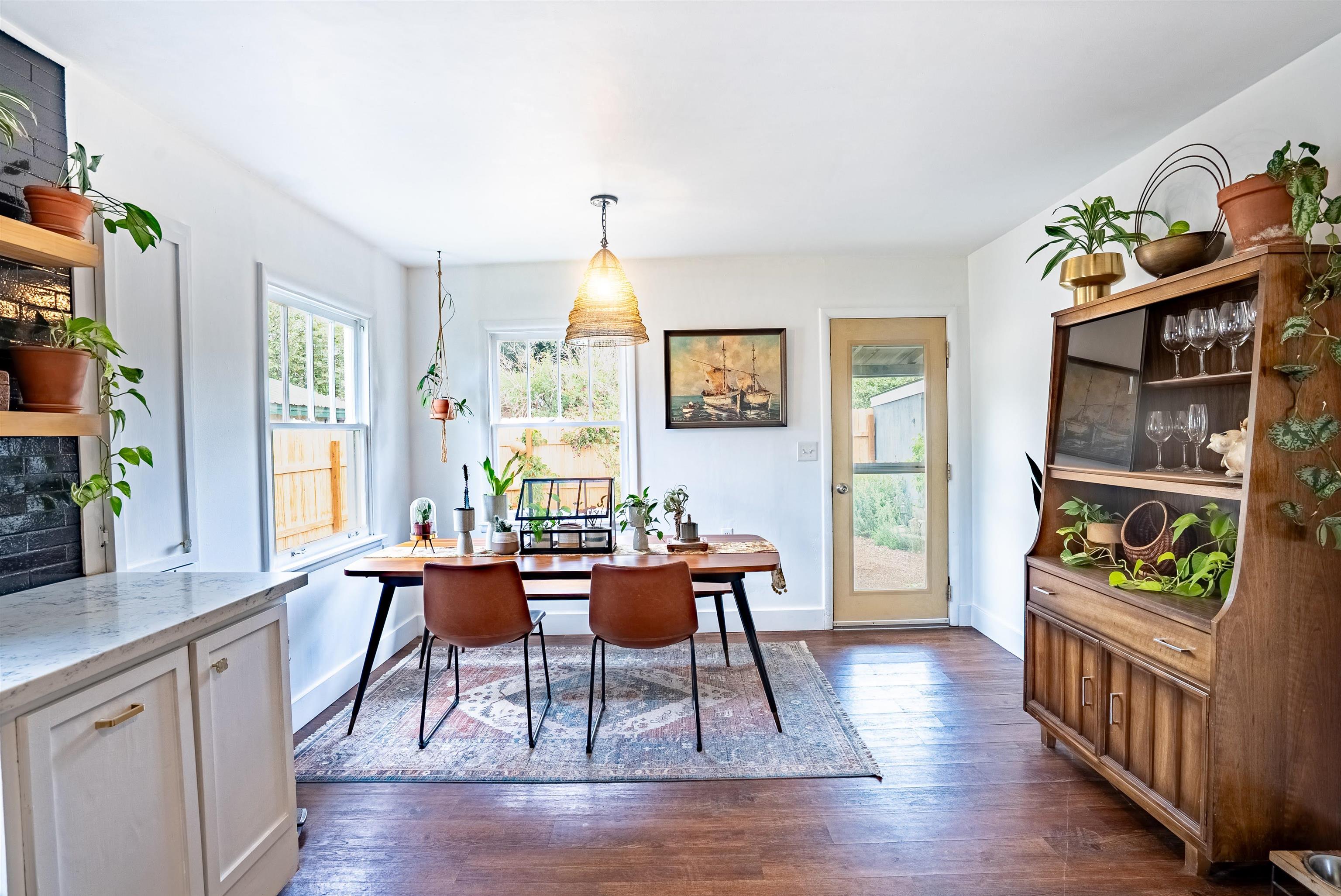 711 E Dalton Ave - Photo 4