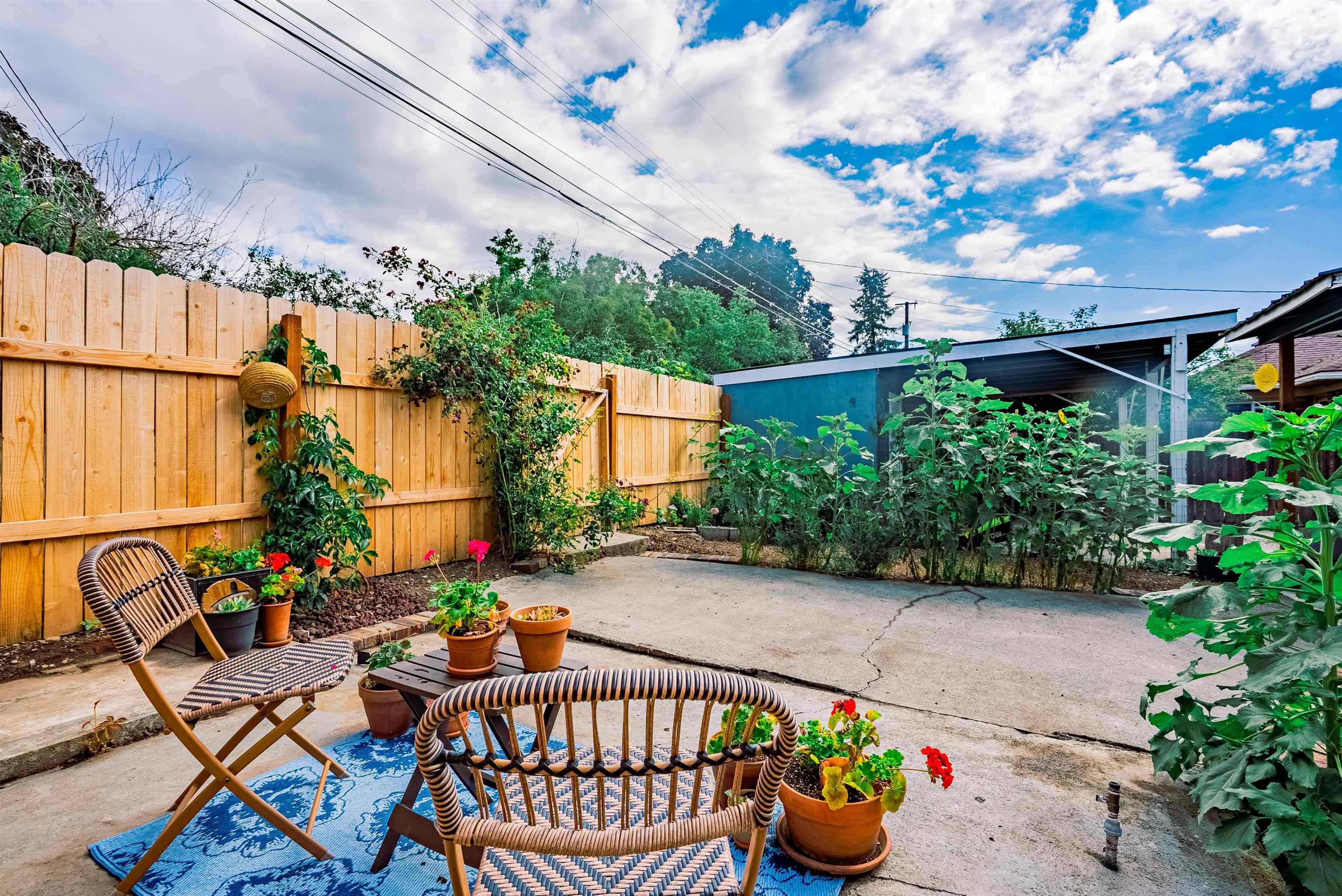 711 E Dalton Ave - Photo 19