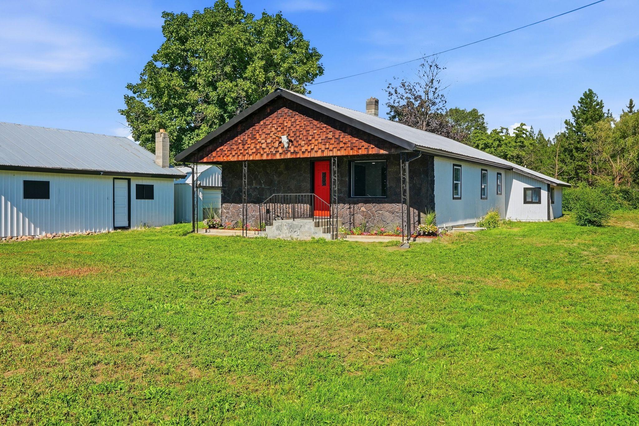 228 N Arcadia Ave - Photo 2