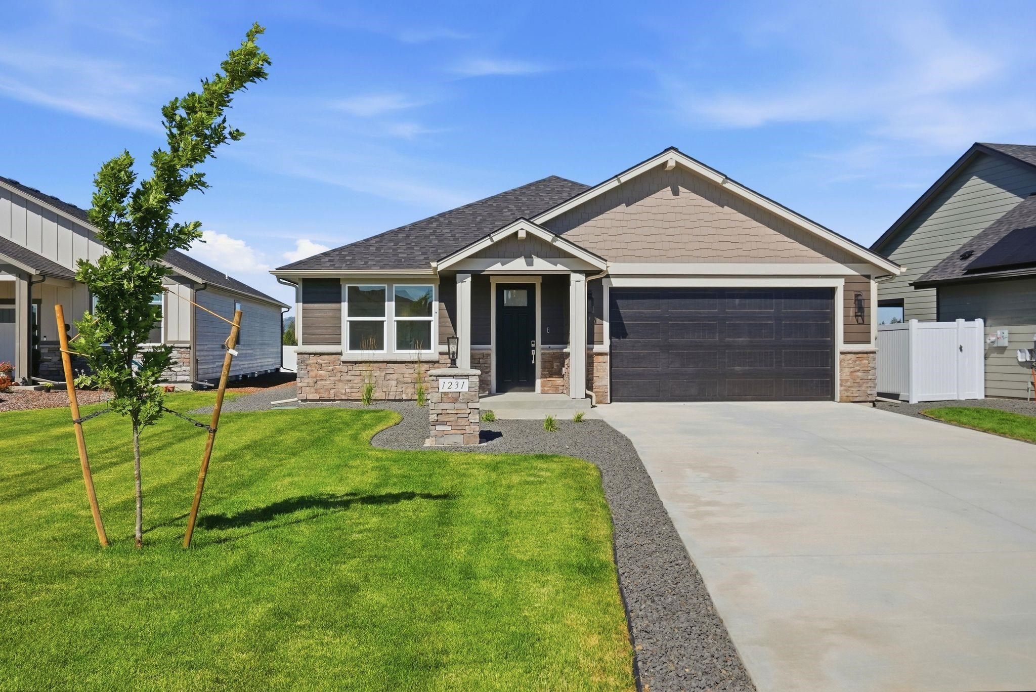1231 N High Desert Dr - Photo 1