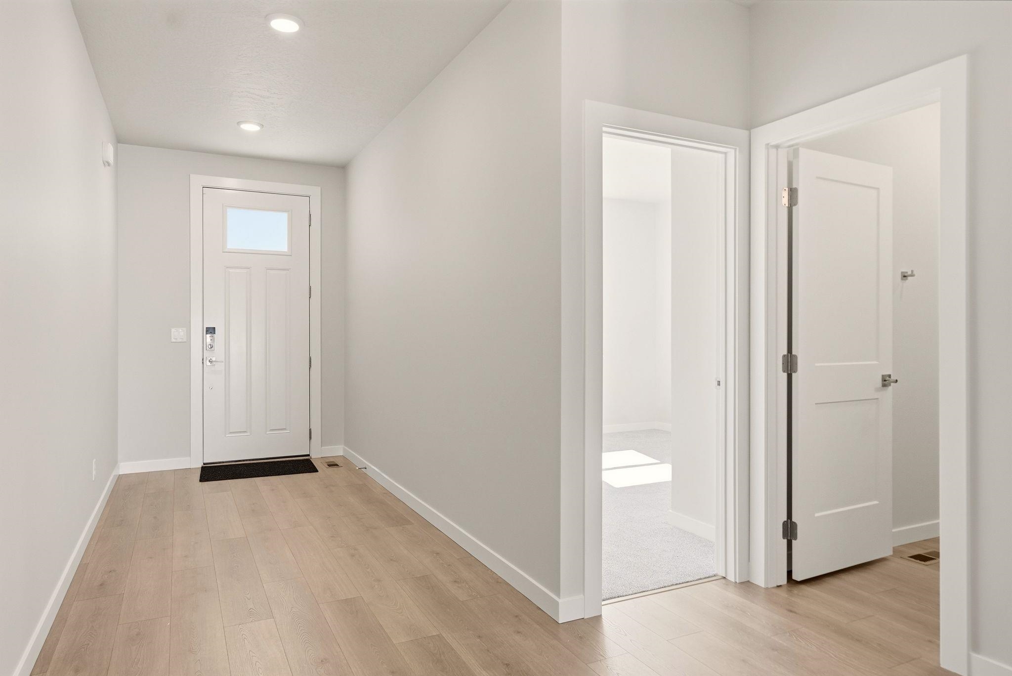 1231 N High Desert Dr - Photo 2