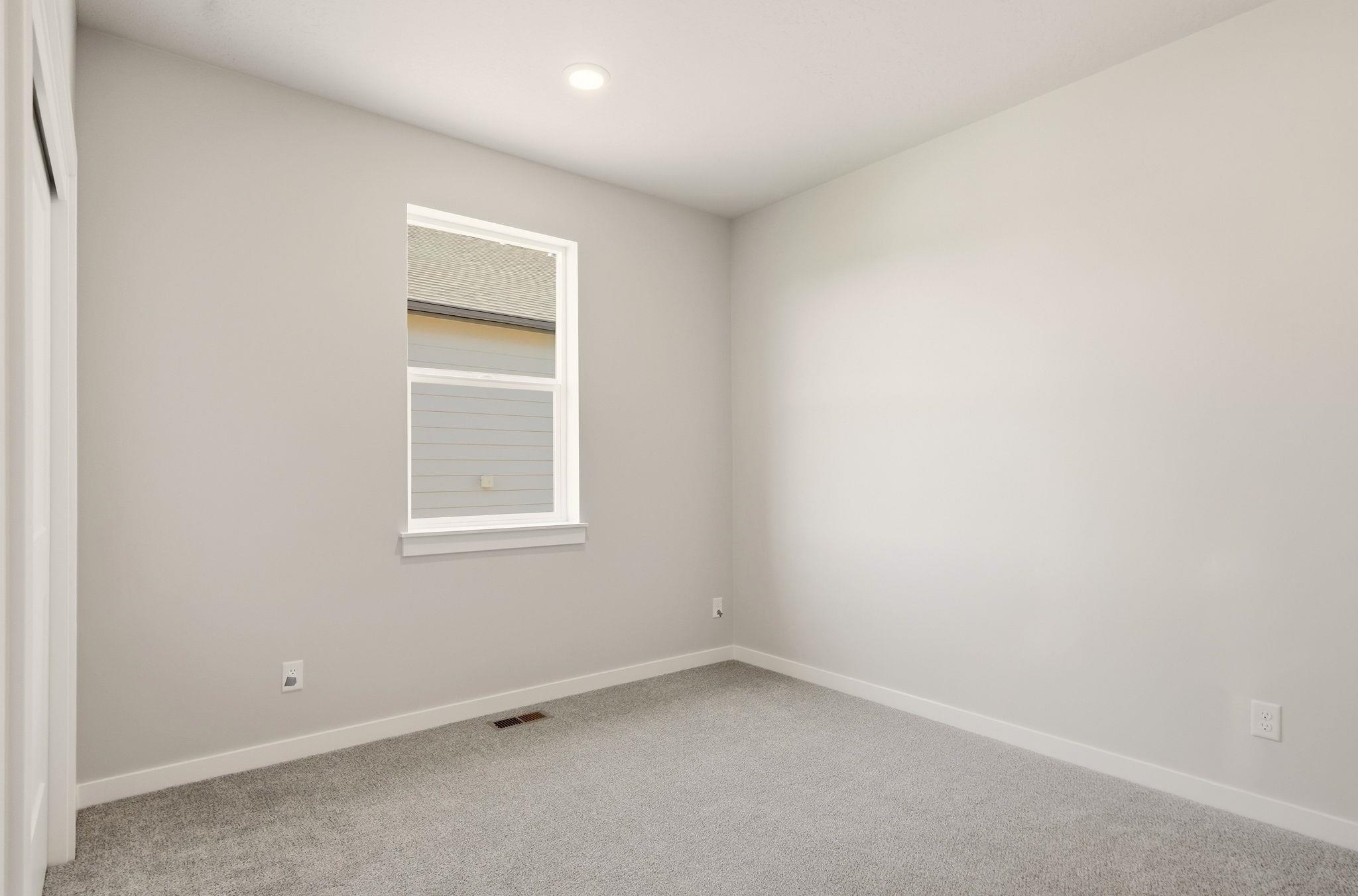 1231 N High Desert Dr - Photo 17