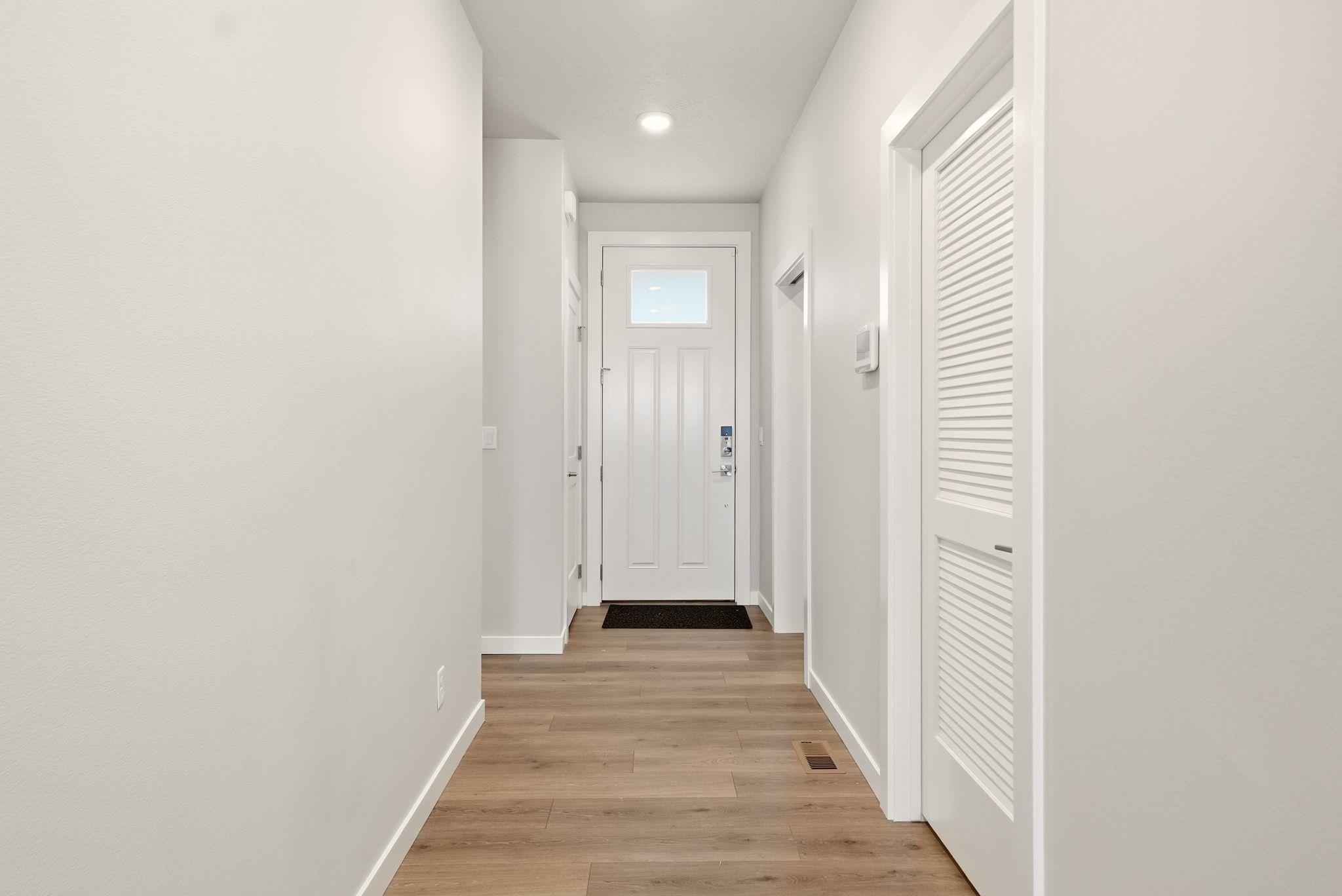 1235 N High Desert Dr - Photo 4