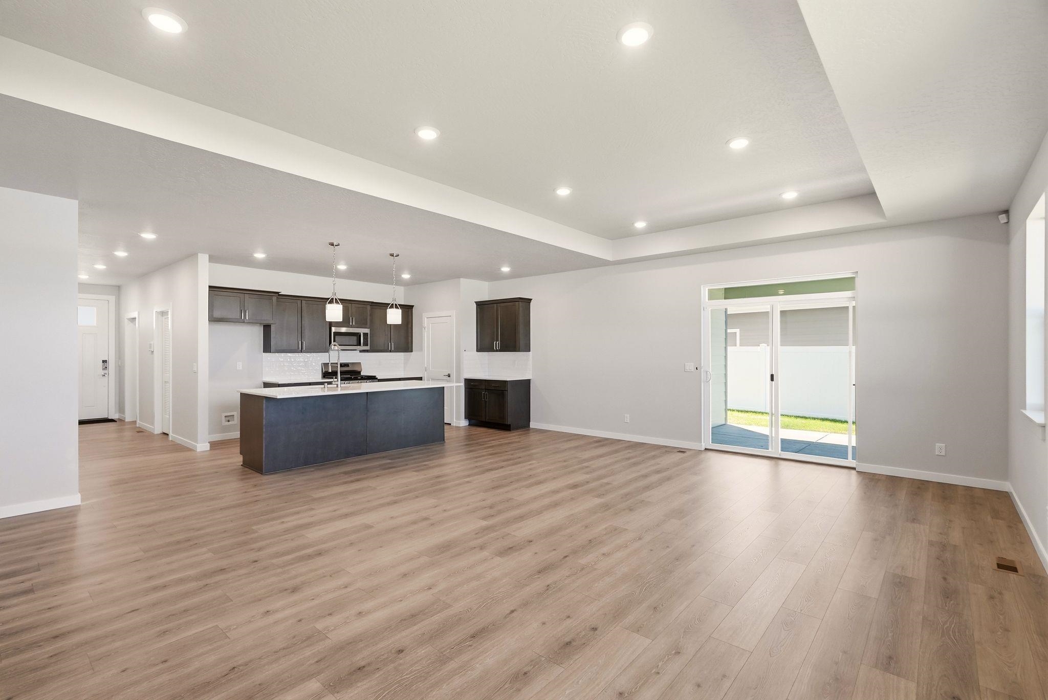 1235 N High Desert Dr - Photo 7