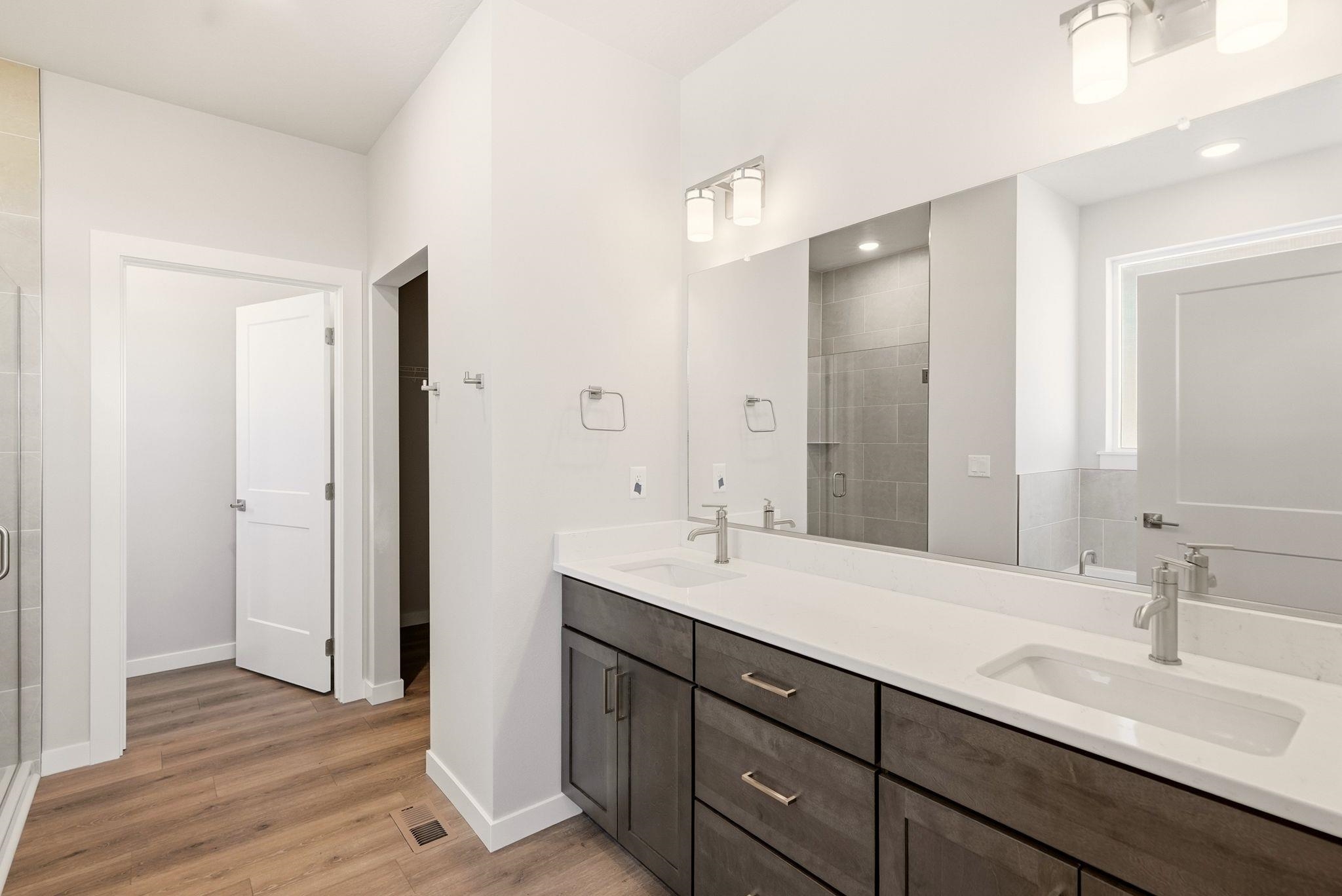 1235 N High Desert Dr - Photo 13