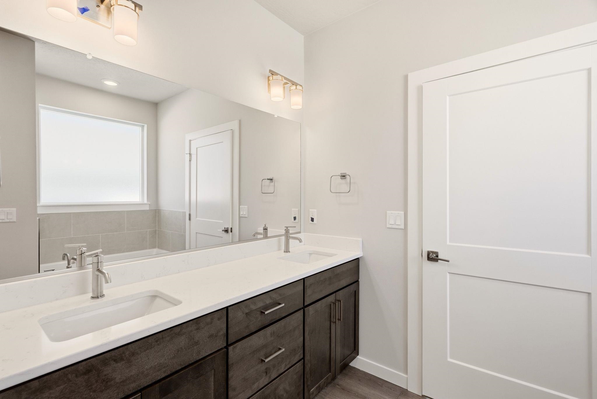 1235 N High Desert Dr - Photo 14