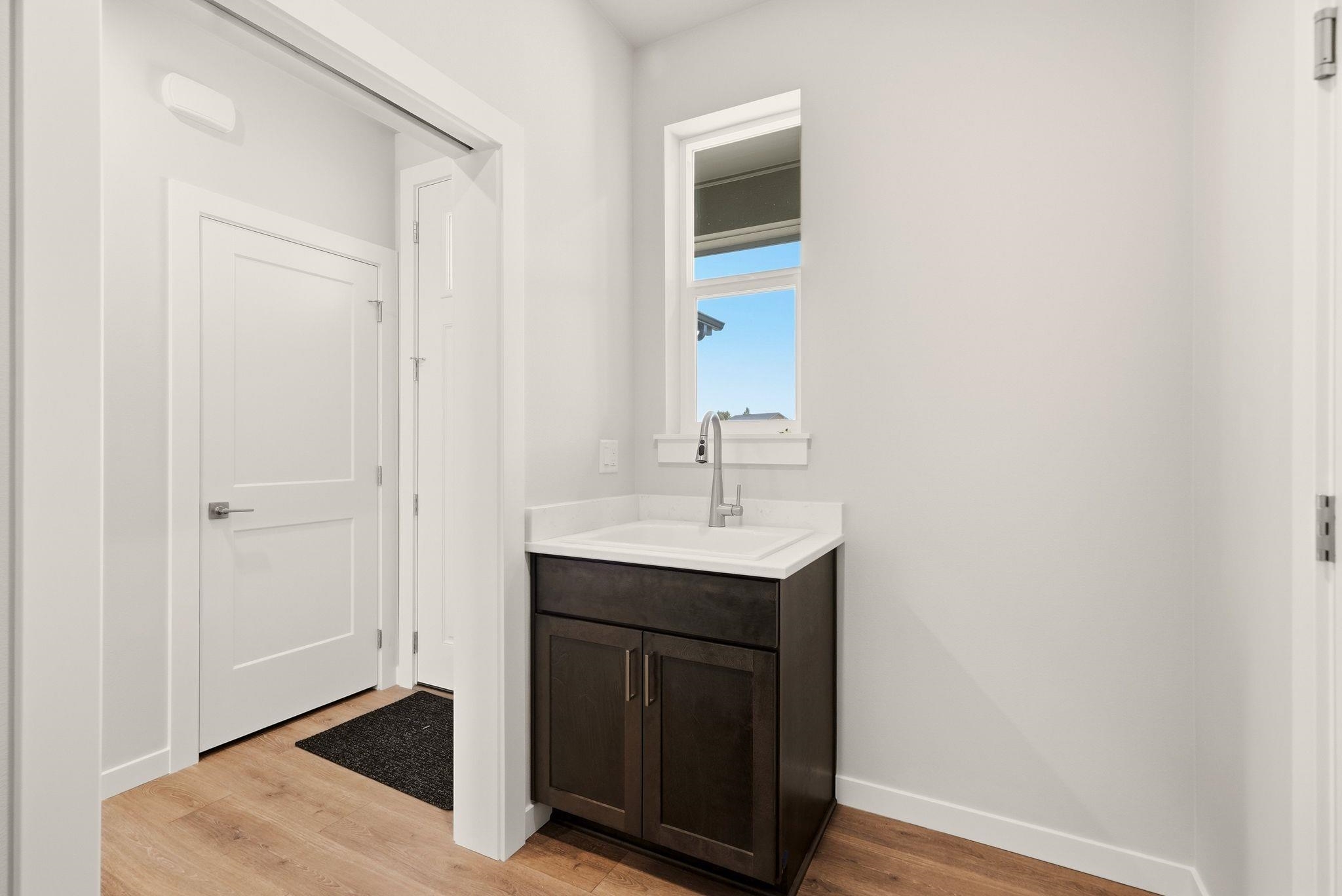 1235 N High Desert Dr - Photo 21