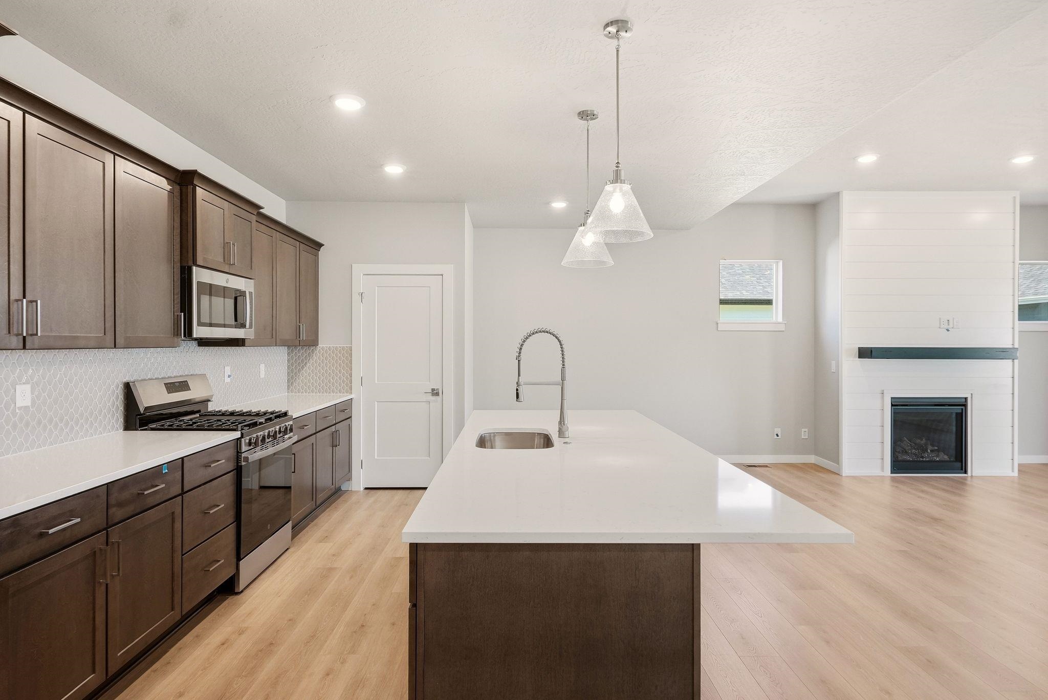 1236 N HIGH DESERT Dr - Photo 9