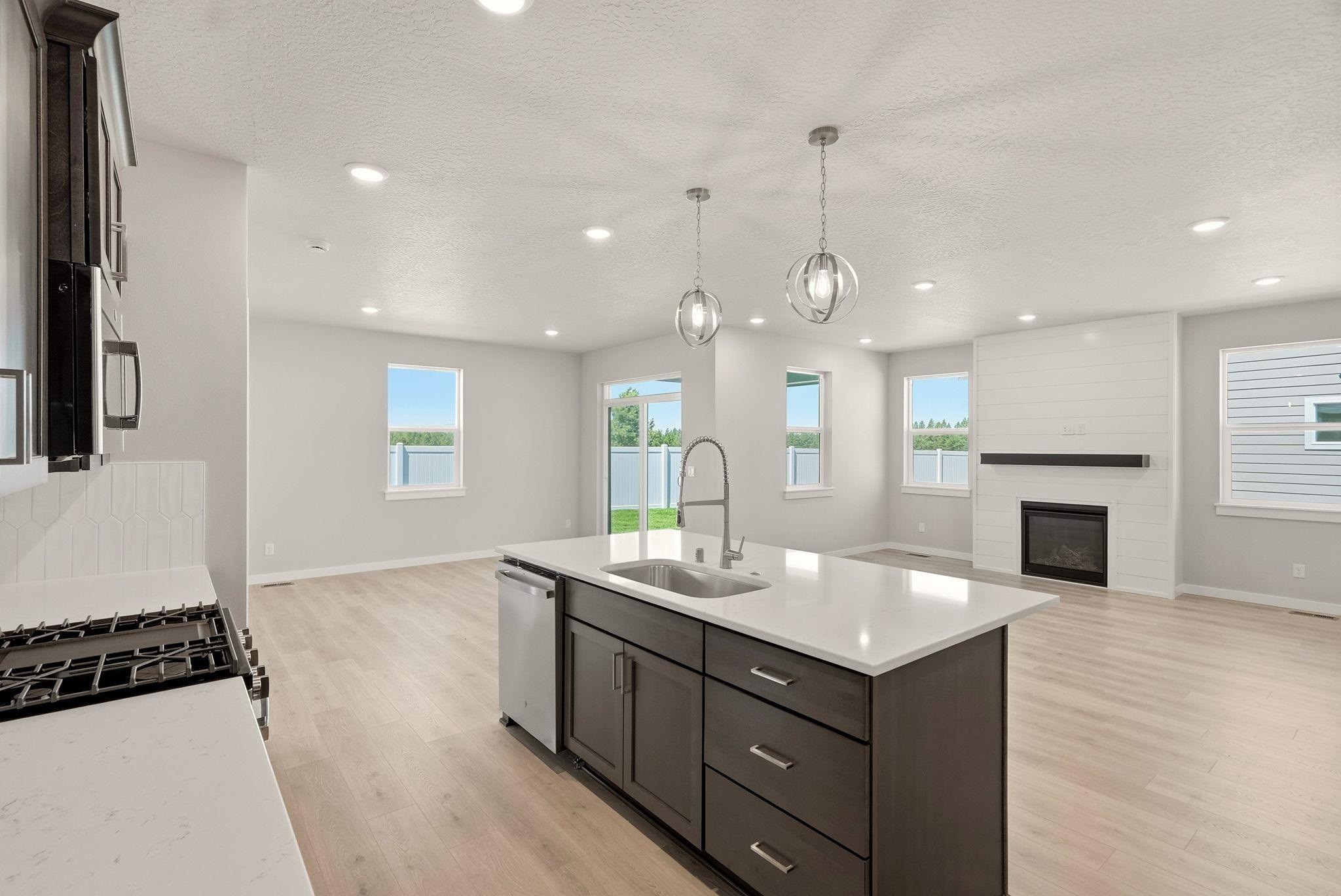 1255 N HIGH DESERT Dr - Photo 11