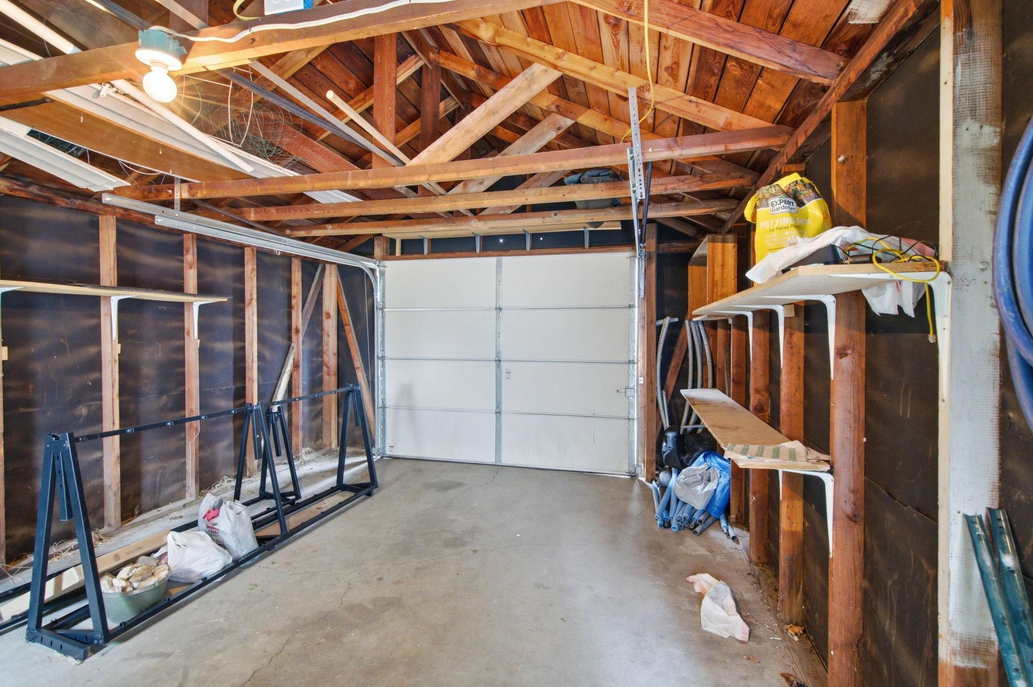 403 E Sanson Ave - Photo 32