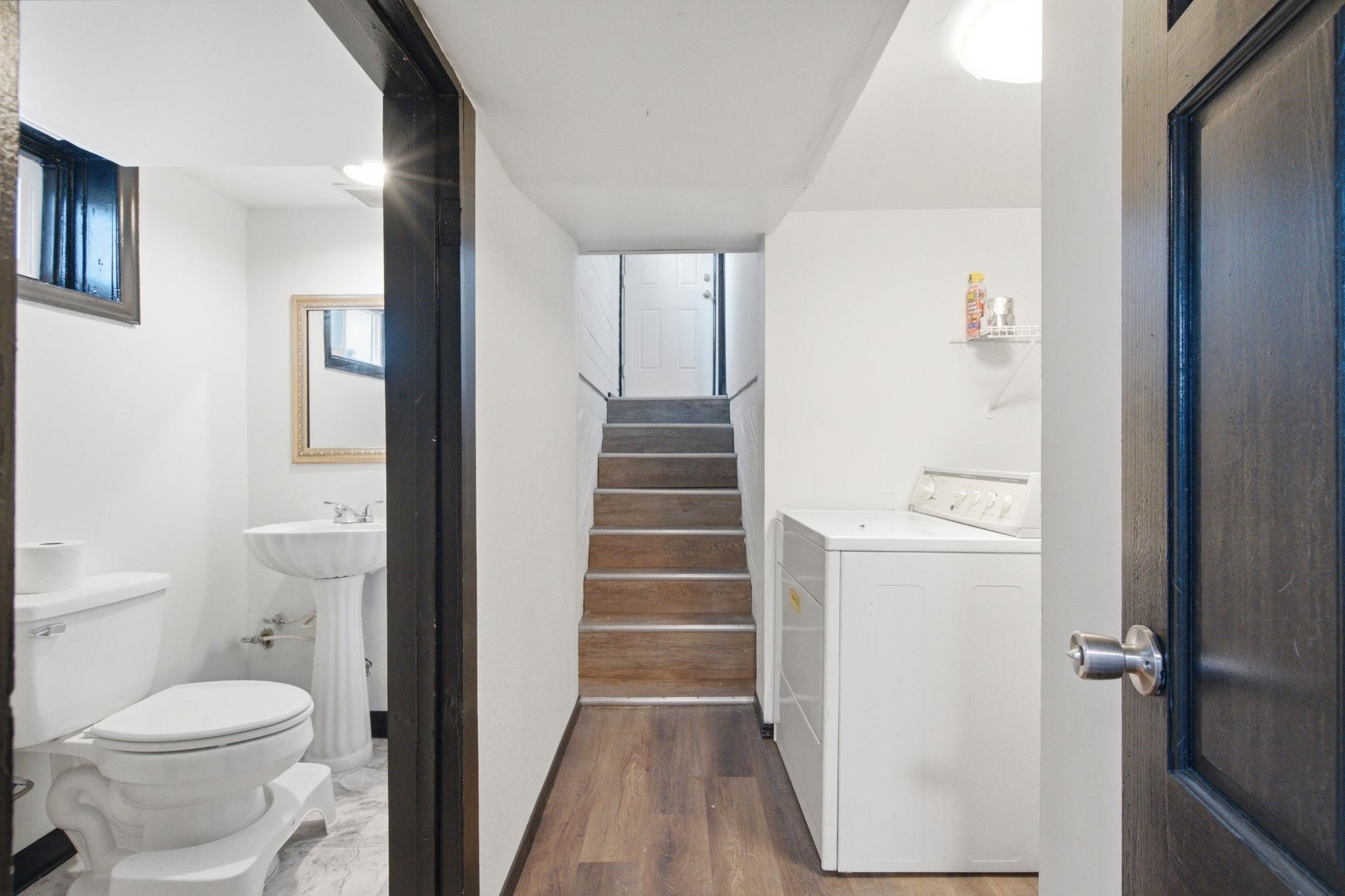 403 E Sanson Ave - Photo 21
