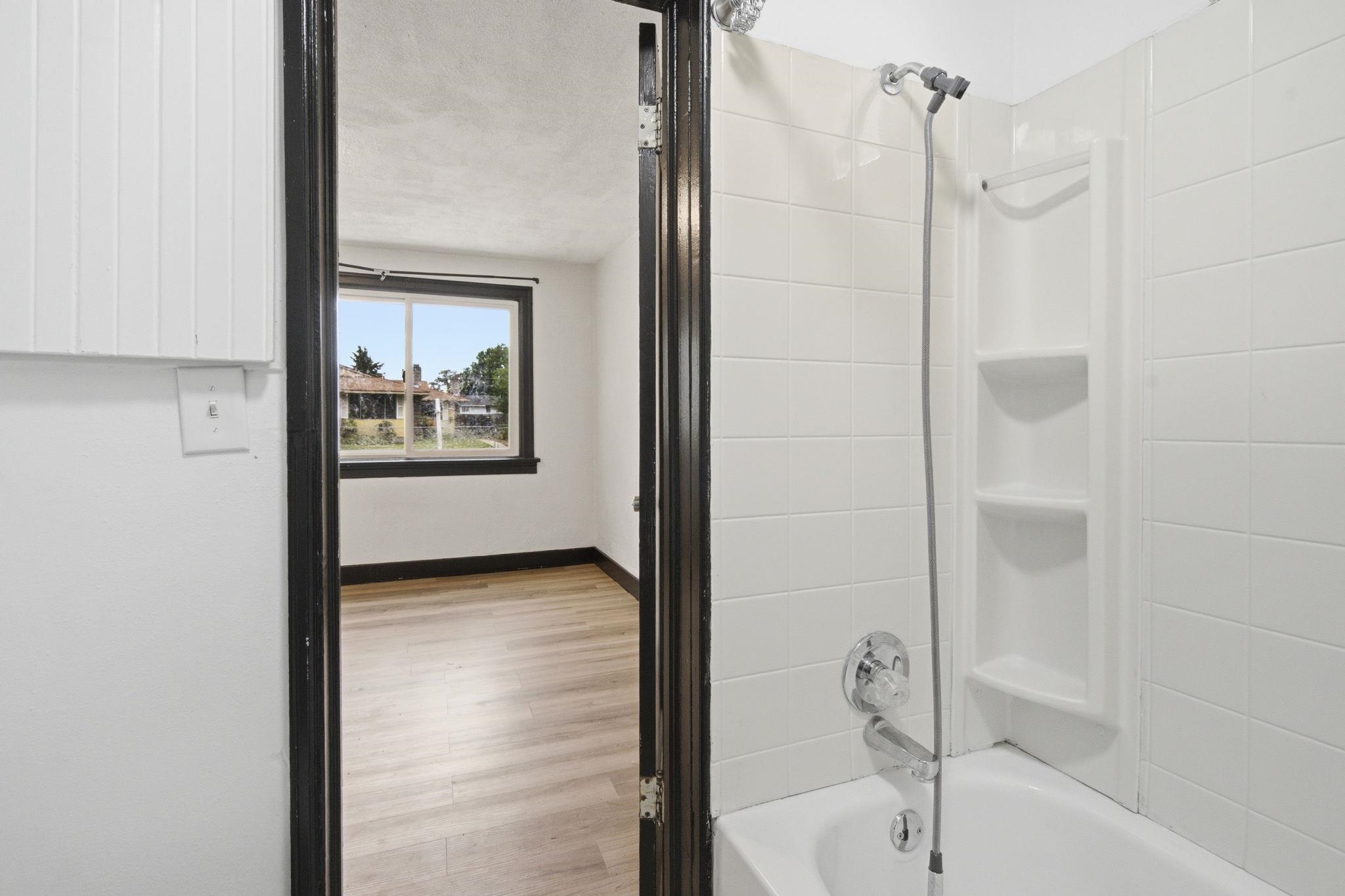 403 E Sanson Ave - Photo 17